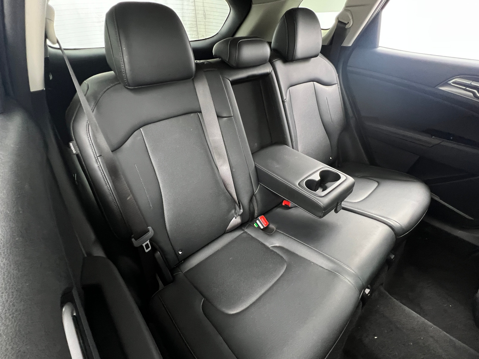 Thumbnail: 2025 Kia Sportage - 5