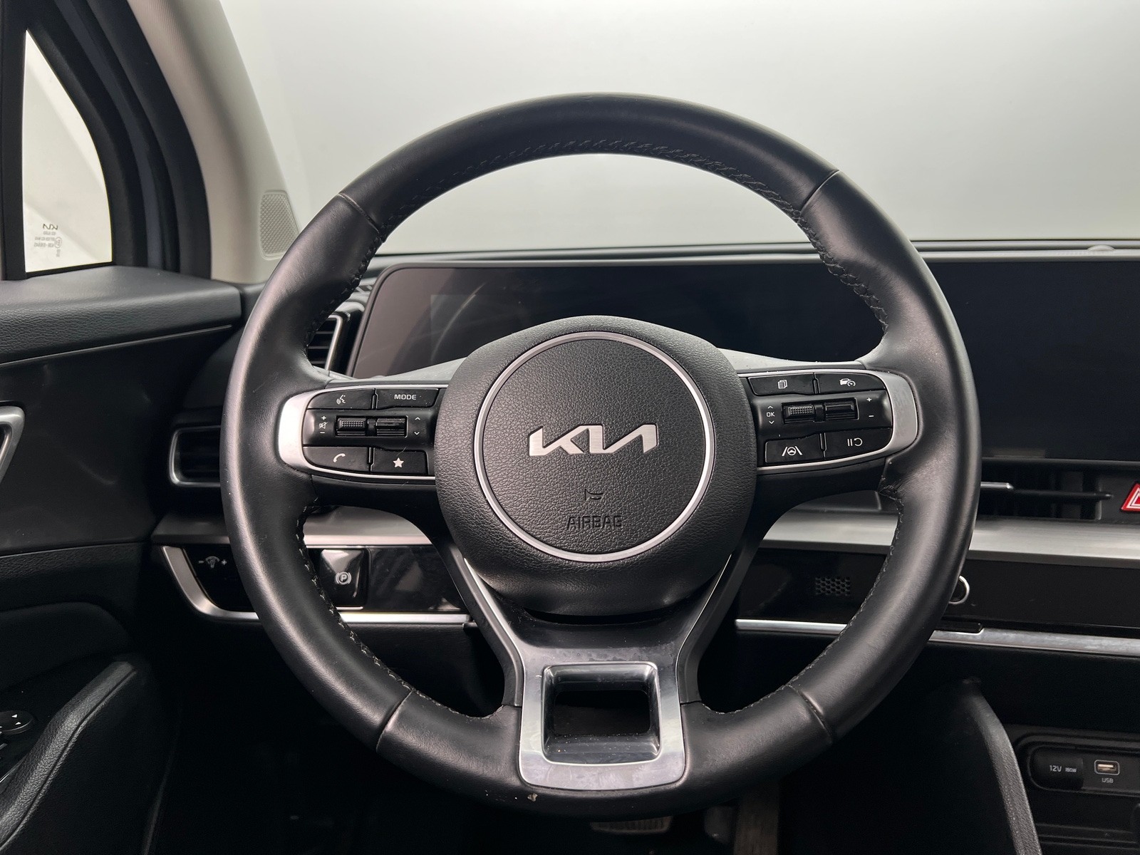 Thumbnail: 2025 Kia Sportage - 4