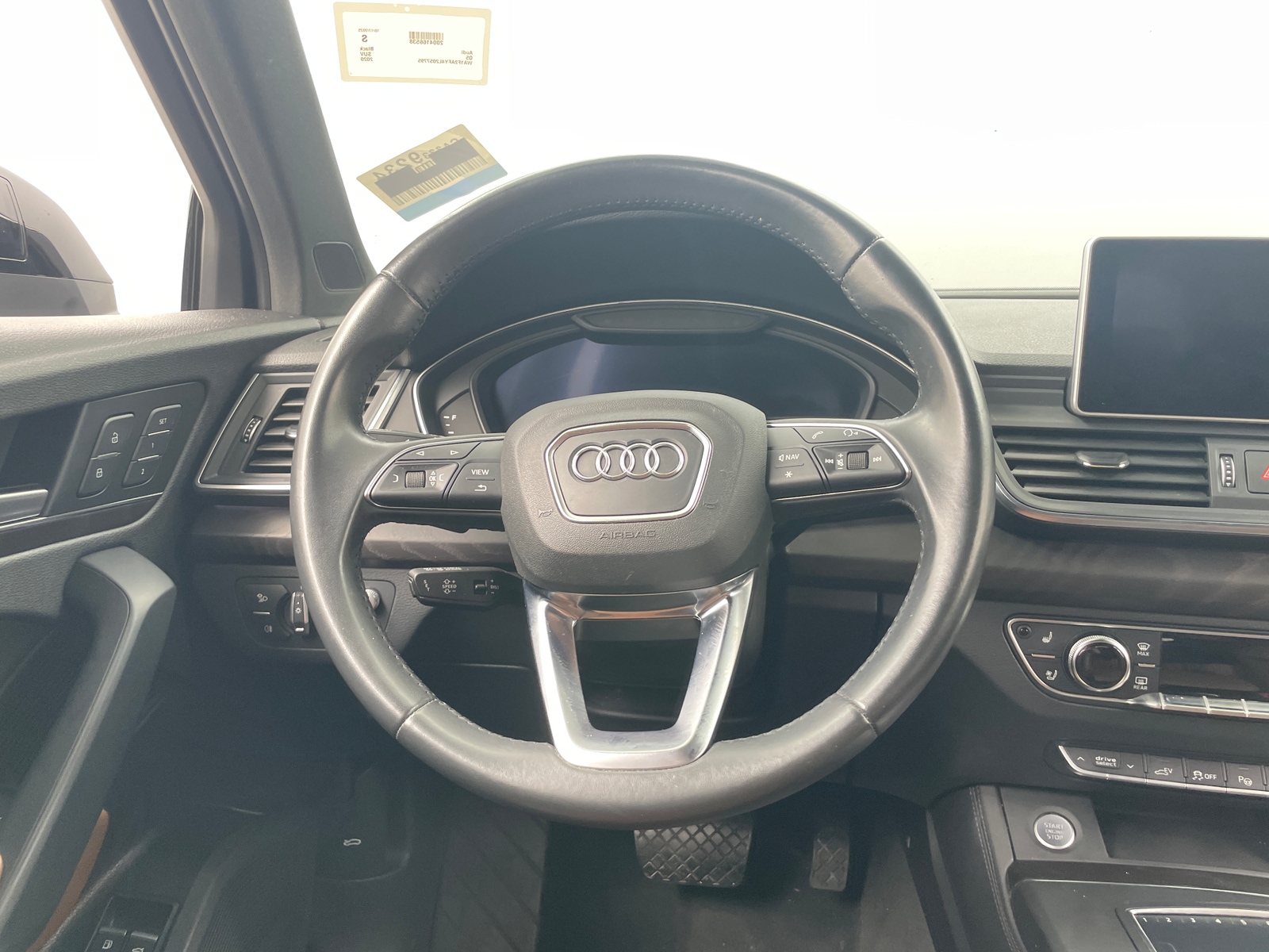 Thumbnail: 2020 Audi Q5 - 4