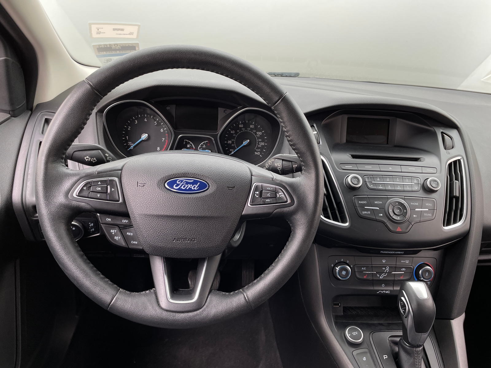 Thumbnail: 2015 Ford Focus - 4