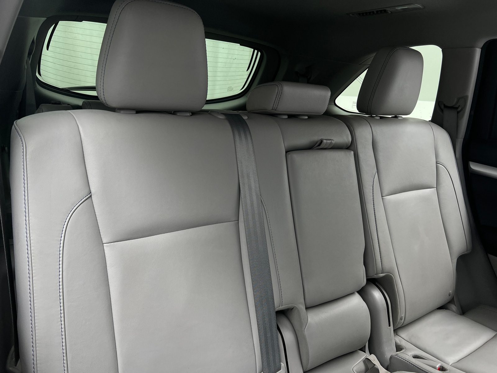 Thumbnail: 2016 Toyota Highlander - 5