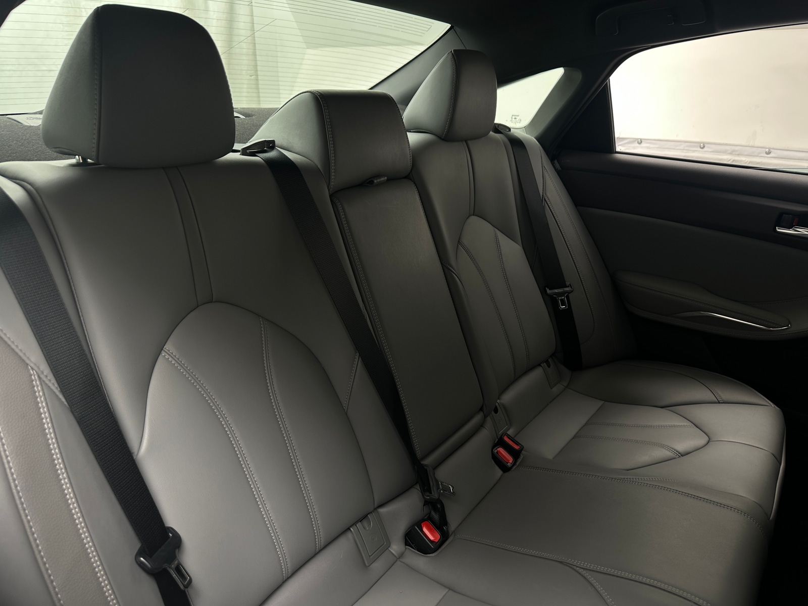 Thumbnail: 2020 Toyota Avalon - 5