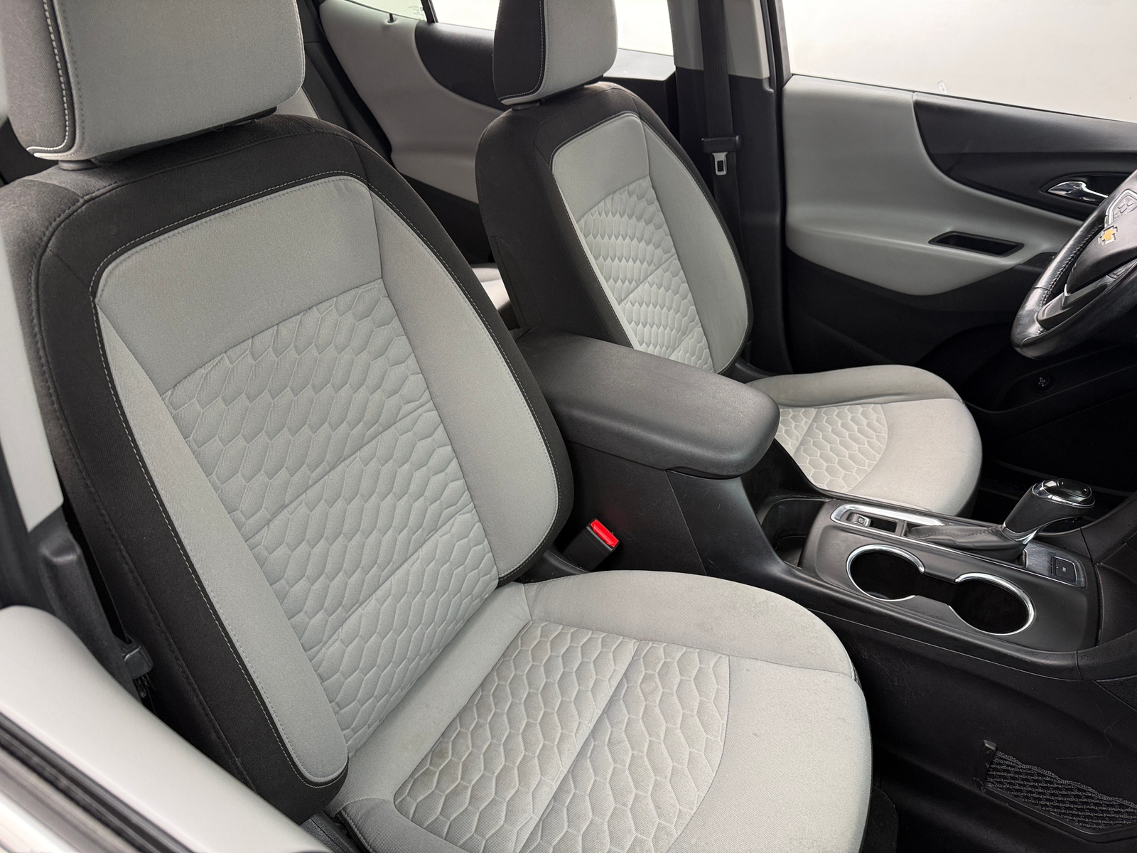 Thumbnail: 2018 Chevrolet Equinox - 2