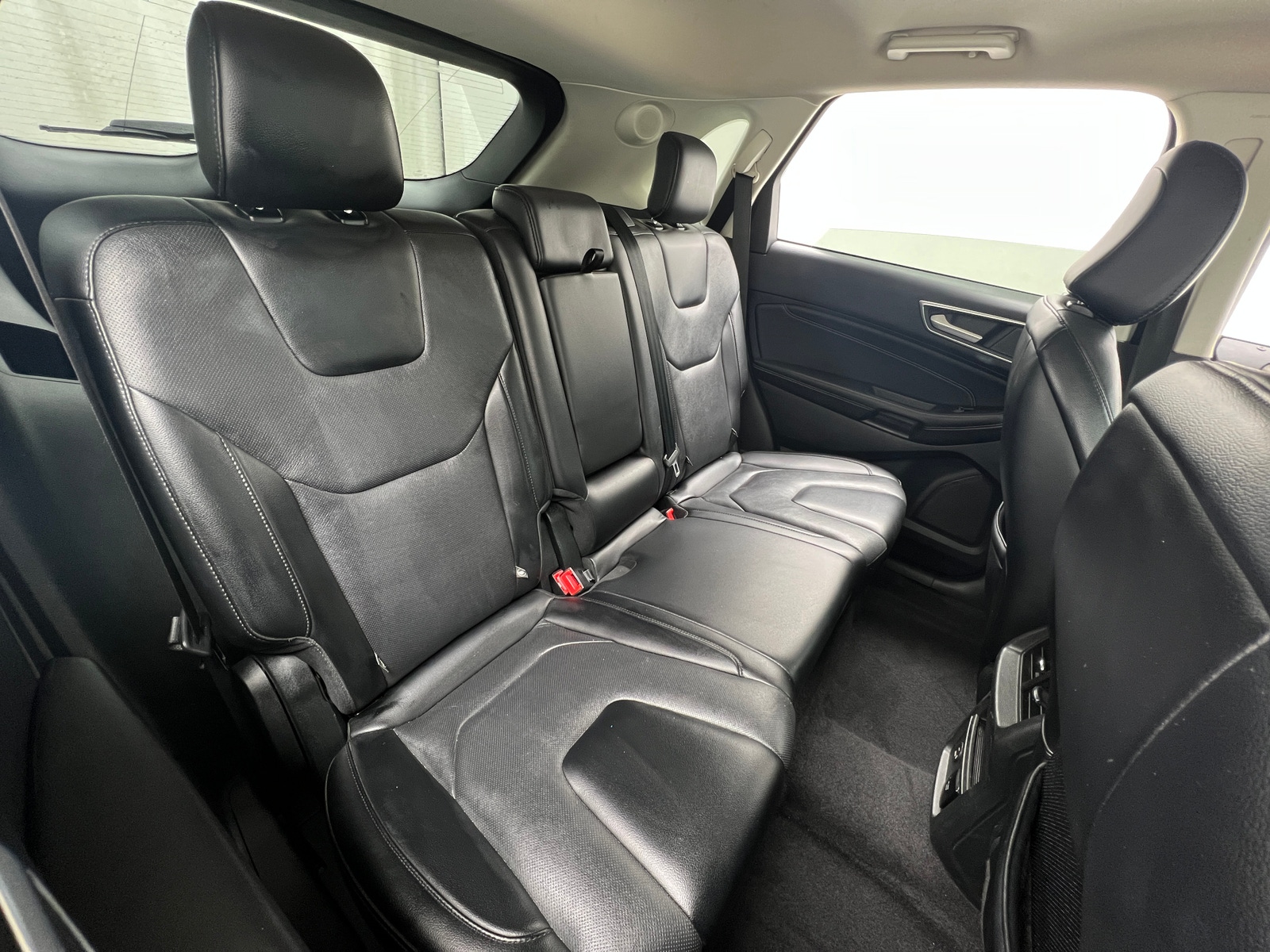 Thumbnail: 2022 Ford Edge - 5