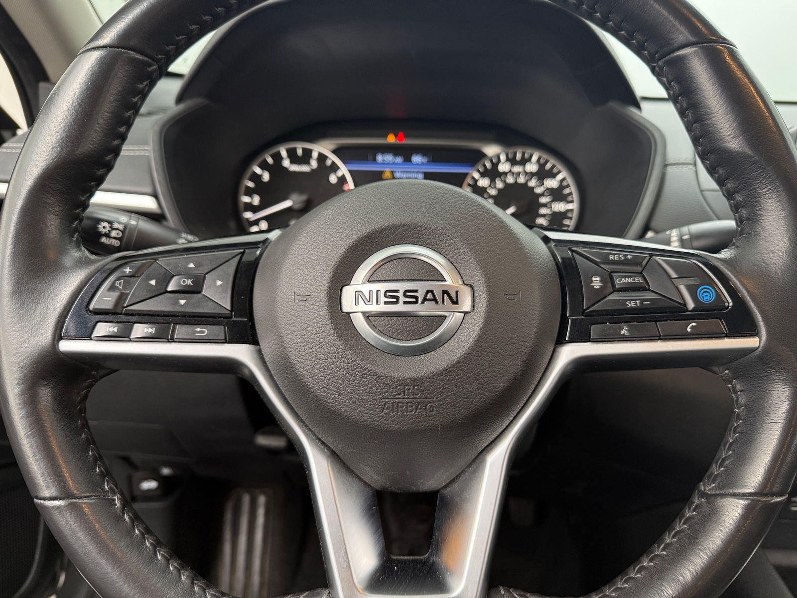 Thumbnail: 2022 Nissan Altima - 5