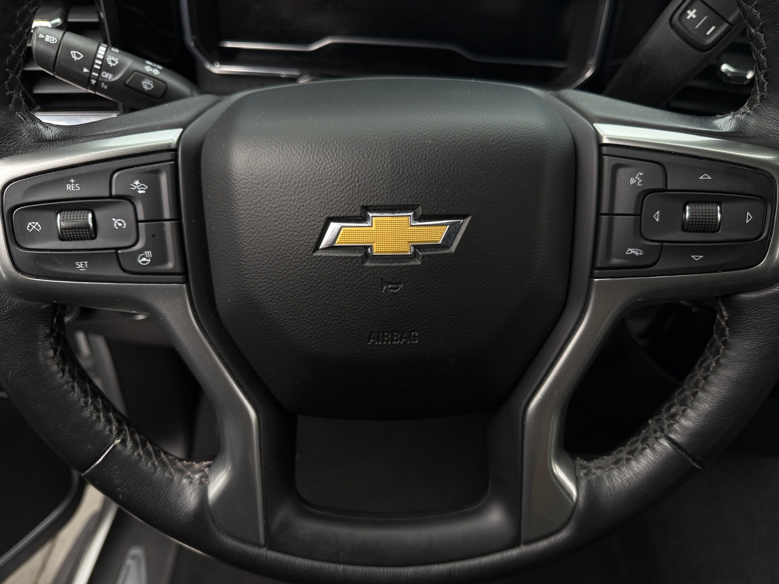 Thumbnail: 2022 Chevrolet Silverado 1500 - 5