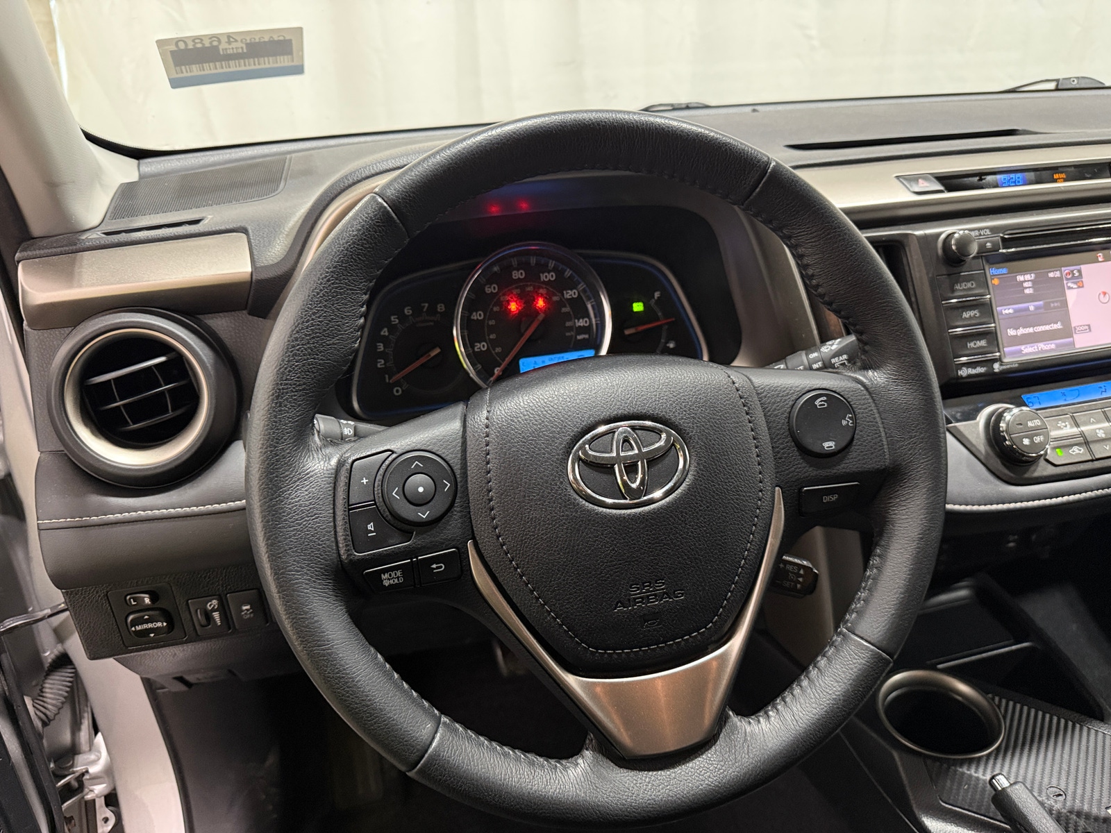 Thumbnail: 2015 Toyota RAV4 - 4