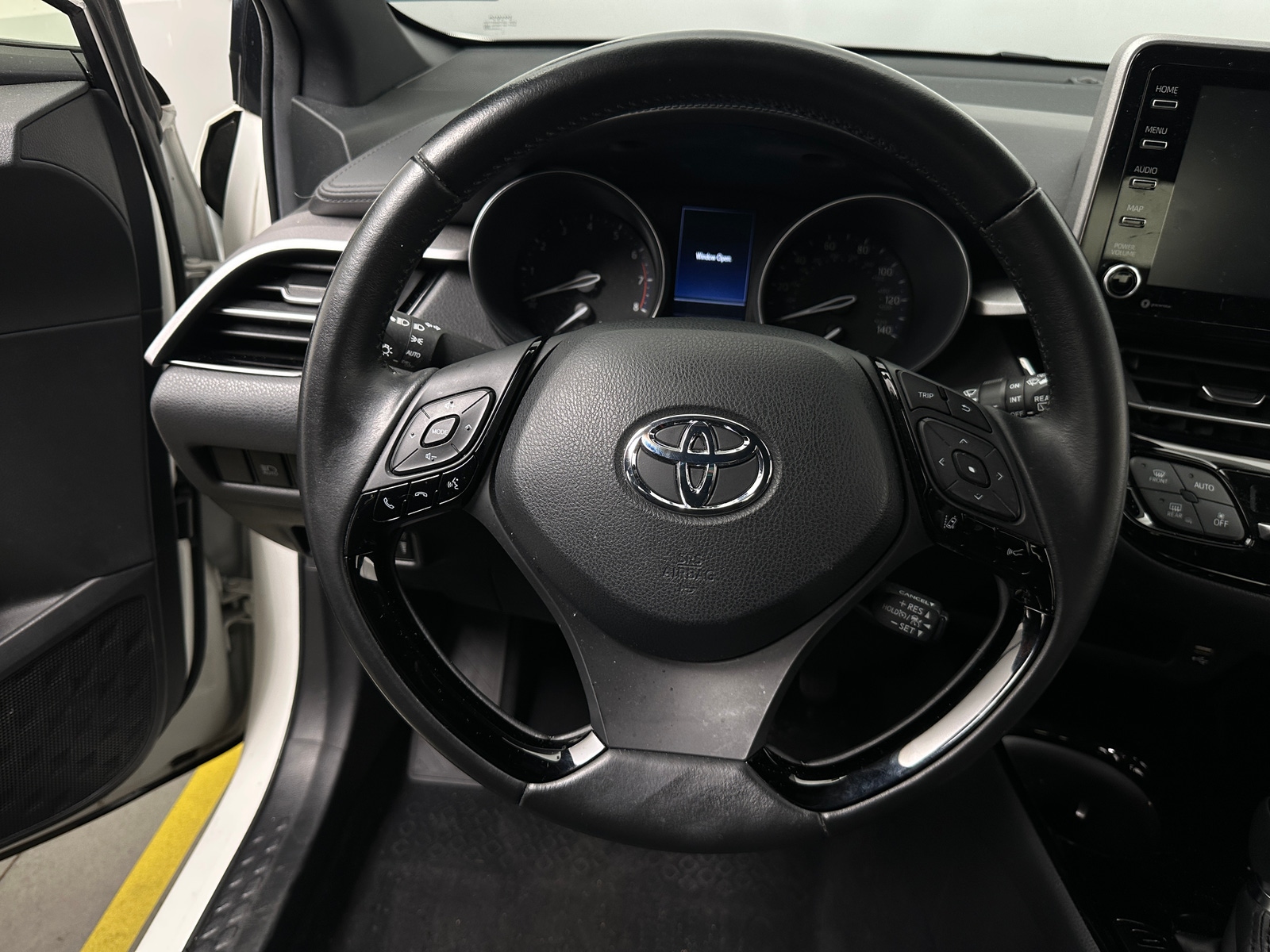 Thumbnail: 2021 Toyota C-HR - 5