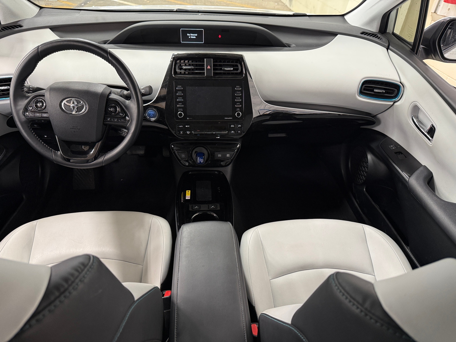 Thumbnail: 2021 Toyota Prius - 2