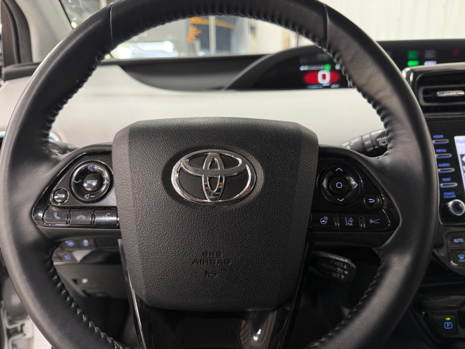 Thumbnail: 2021 Toyota Prius - 4