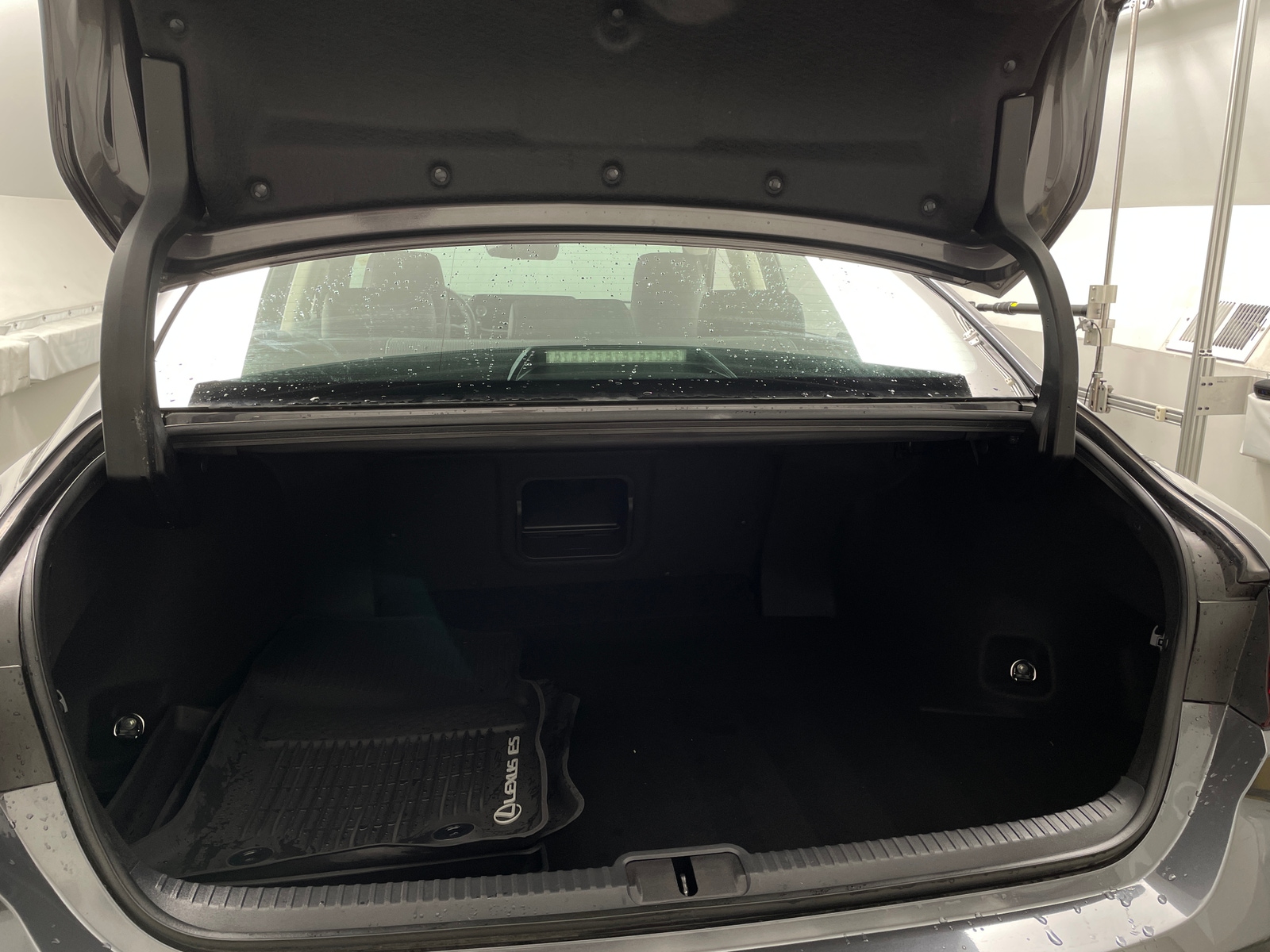 Thumbnail: 2024 Lexus ES - 6