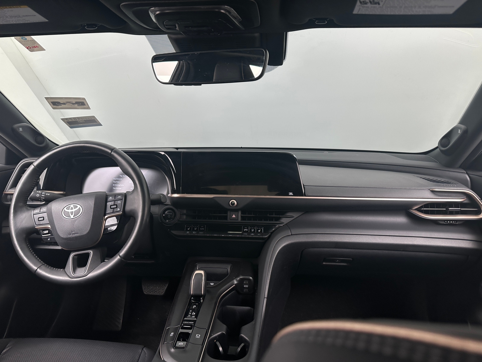 Thumbnail: 2023 Toyota Crown - 2