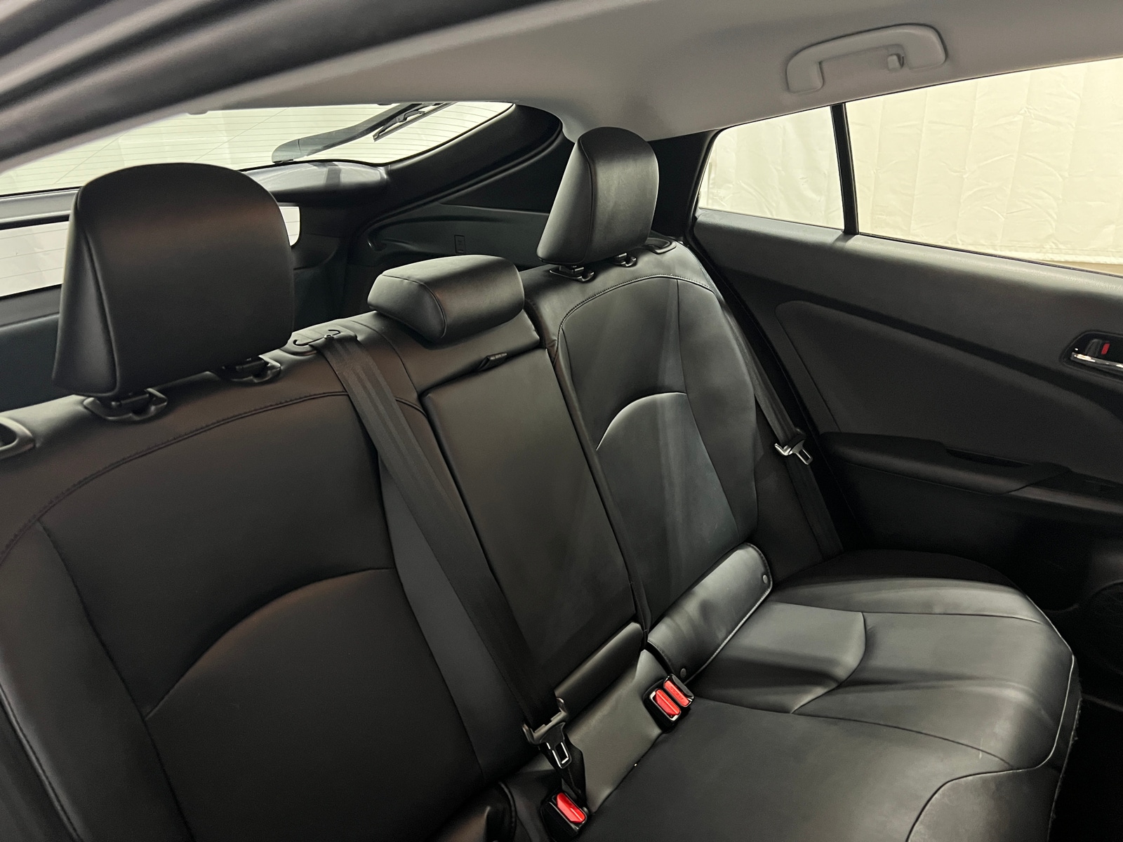 Thumbnail: 2022 Toyota Prius - 5