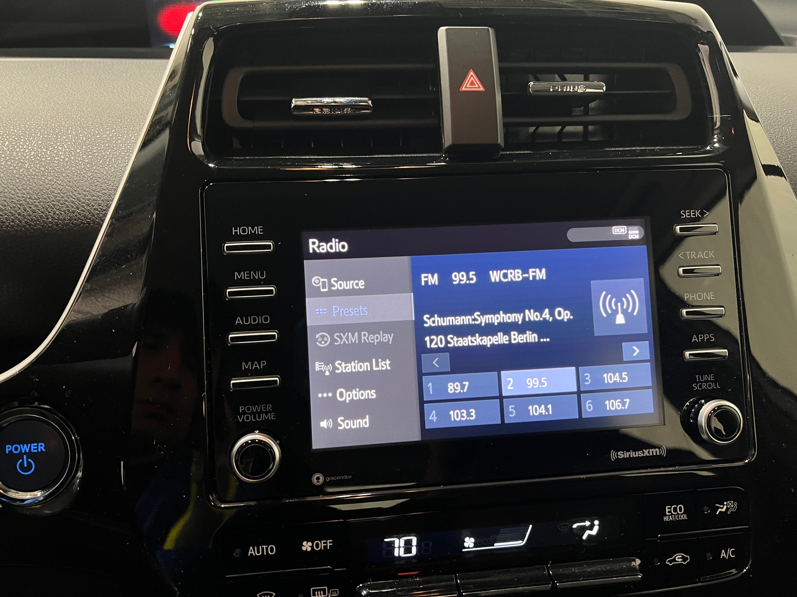 Thumbnail: 2022 Toyota Prius - 3