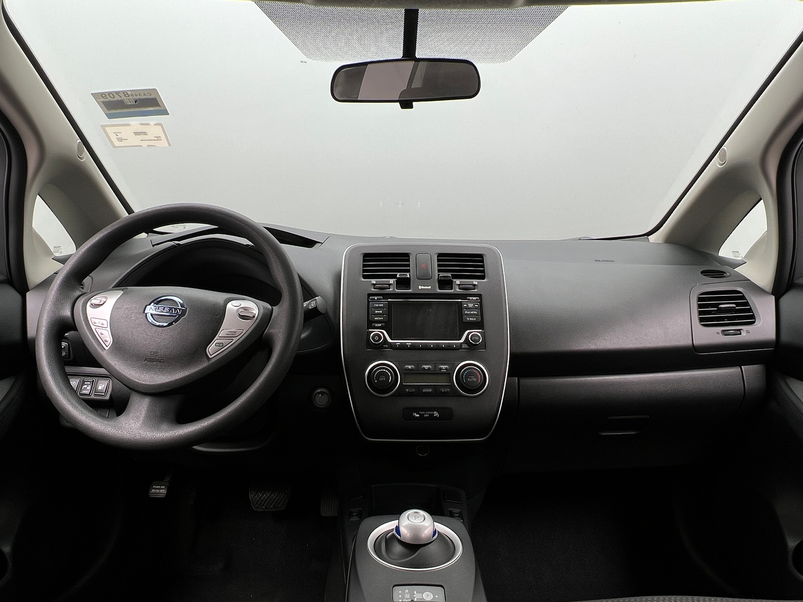 Thumbnail: 2017 Nissan Leaf - 3