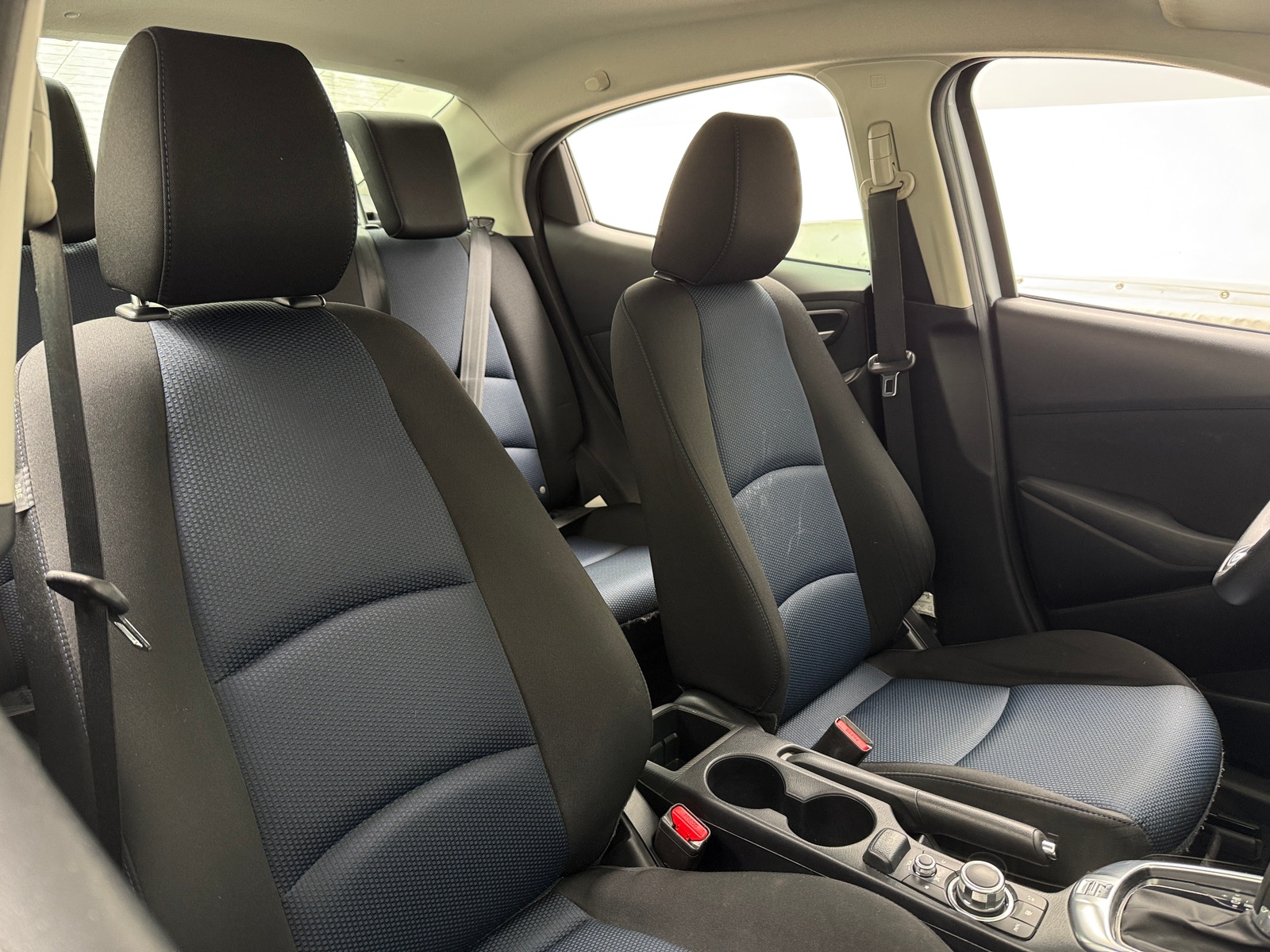 Thumbnail: 2019 Toyota Yaris - 2