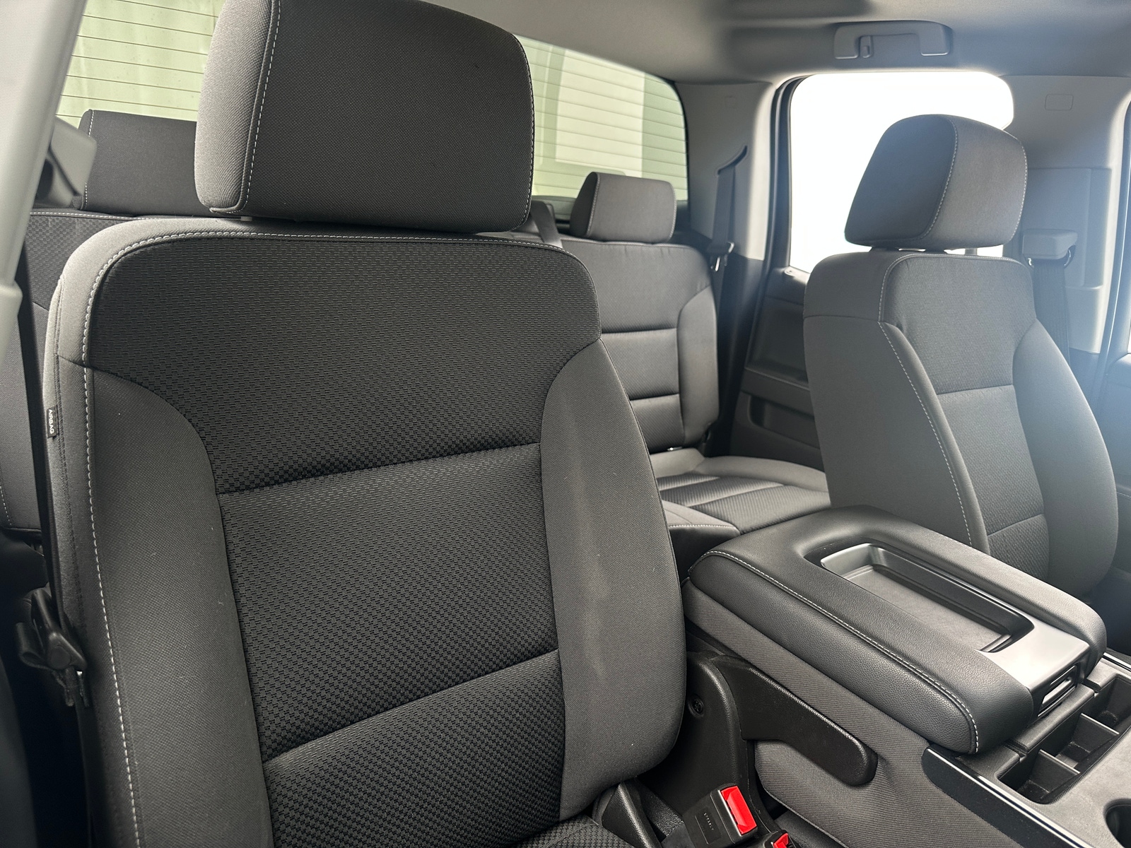 Thumbnail: 2018 Chevrolet Silverado 1500 - 2