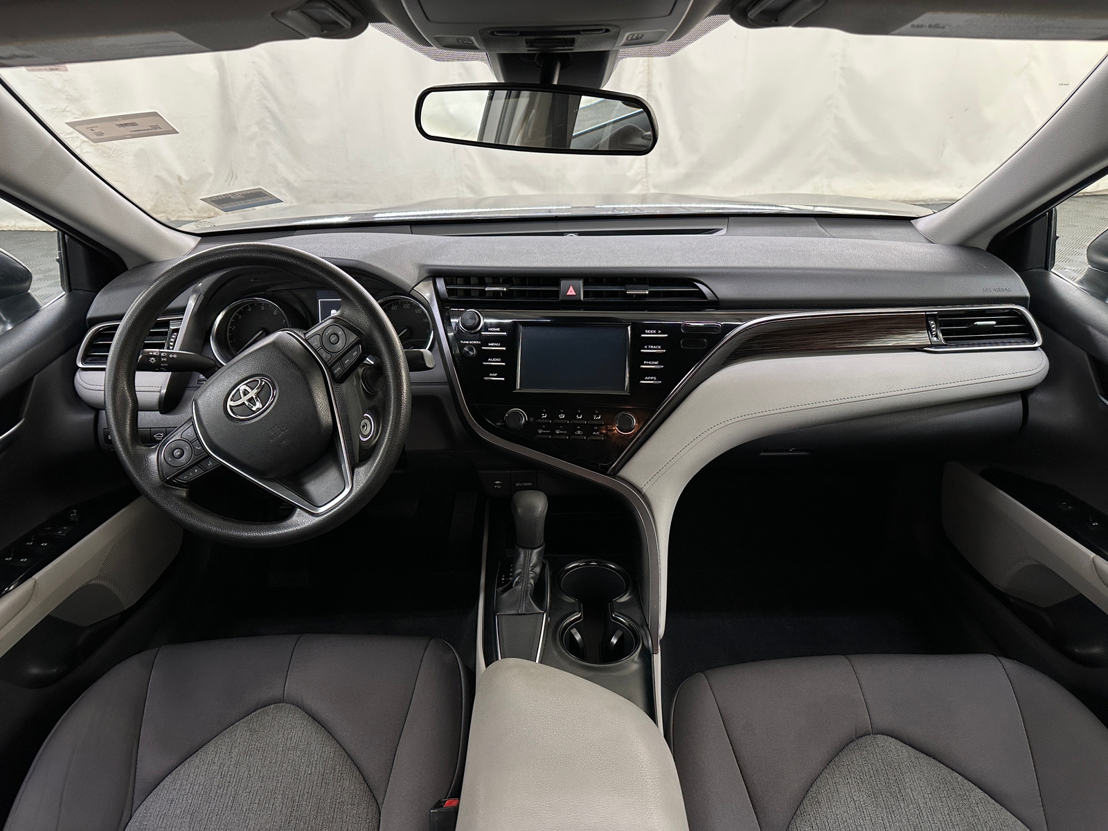 Thumbnail: 2019 Toyota Camry - 3
