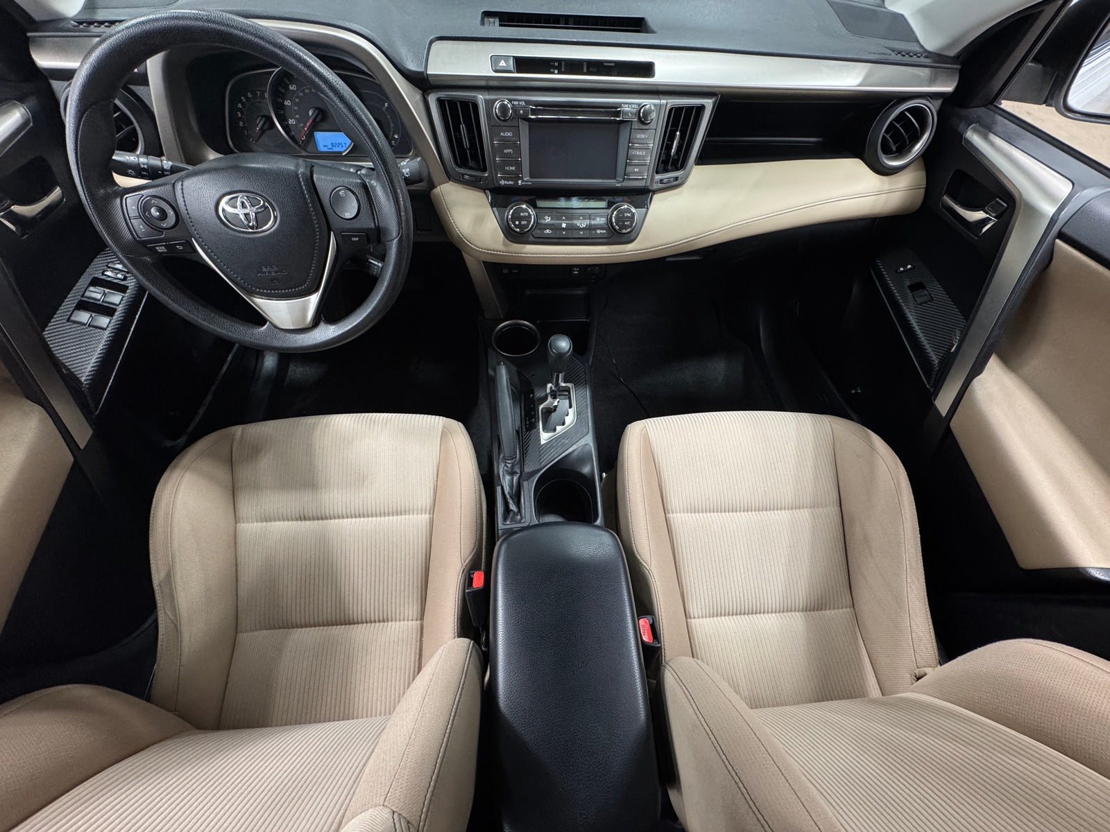 Thumbnail: 2014 Toyota RAV4 - 3