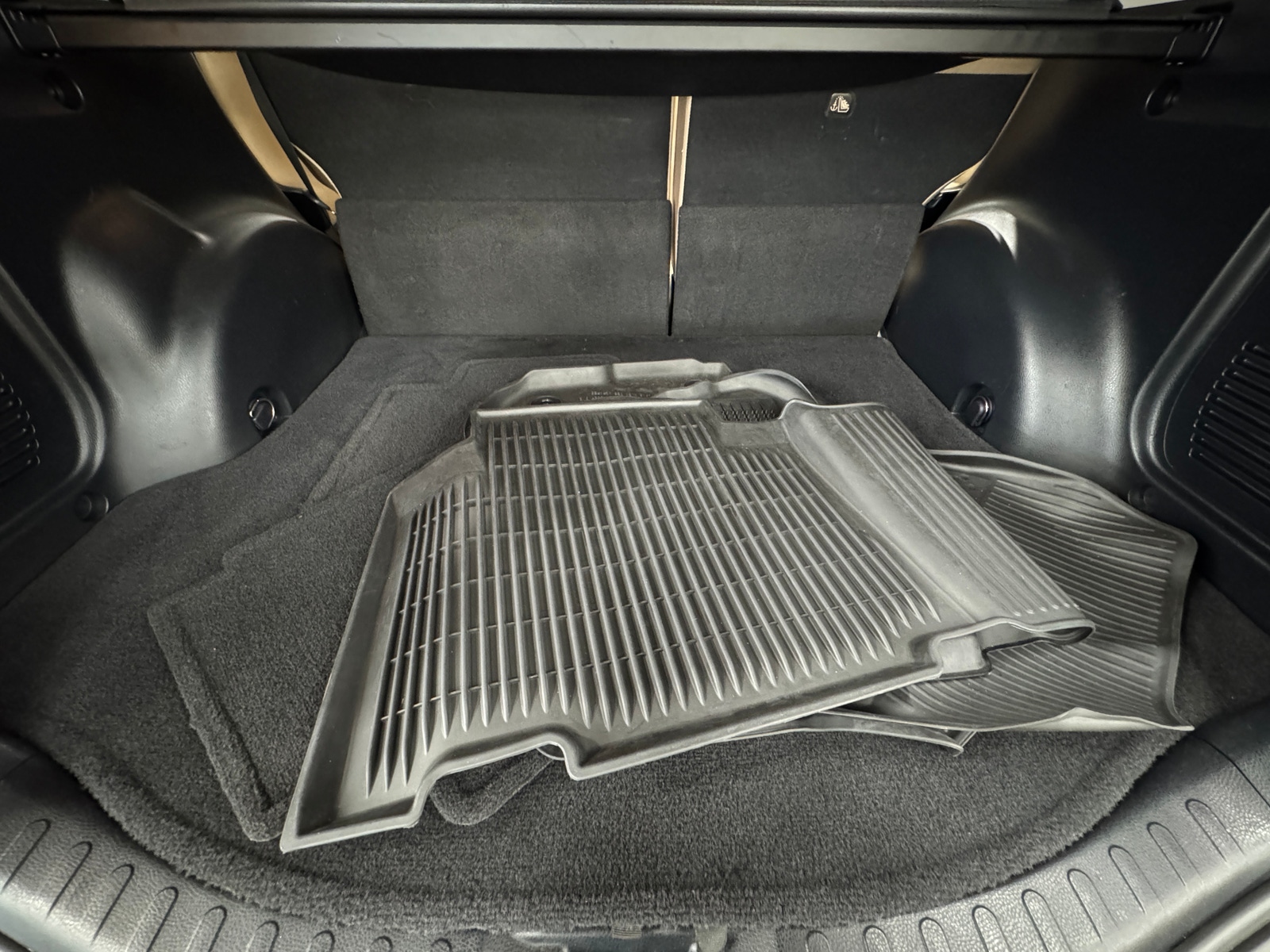 Thumbnail: 2014 Toyota RAV4 - 7