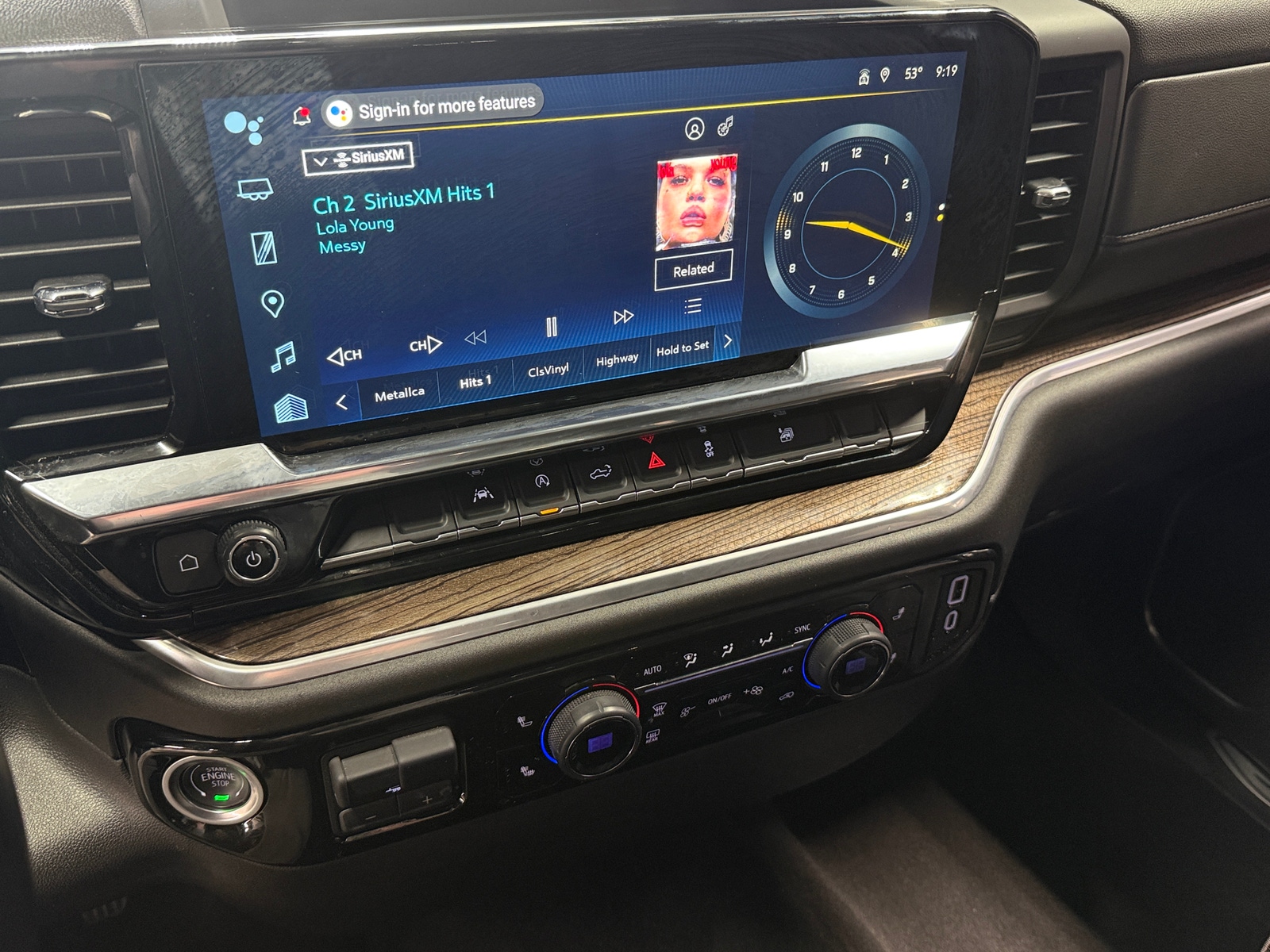 Thumbnail: 2025 Chevrolet Silverado 1500 - 4