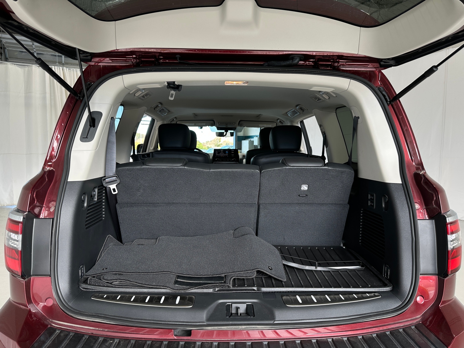 Thumbnail: 2024 Nissan Armada - 6