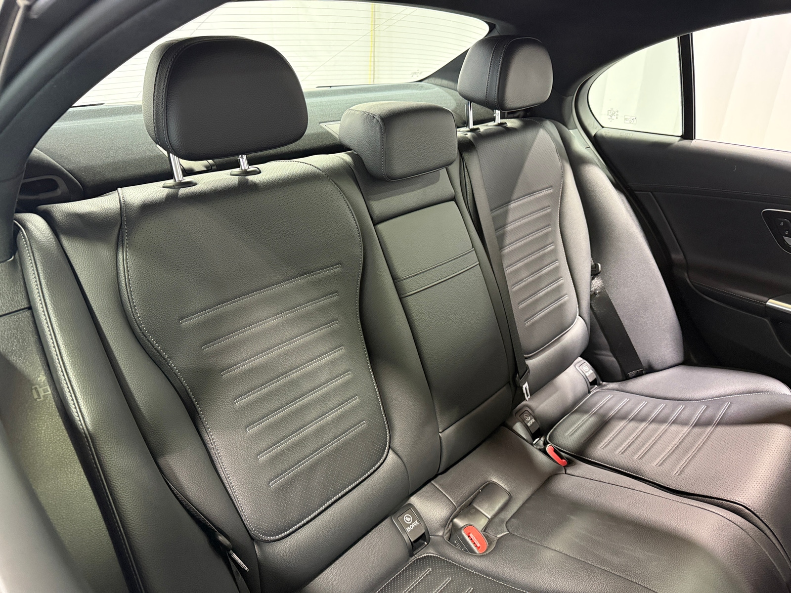 Thumbnail: 2023 Mercedes-Benz C-Class - 5