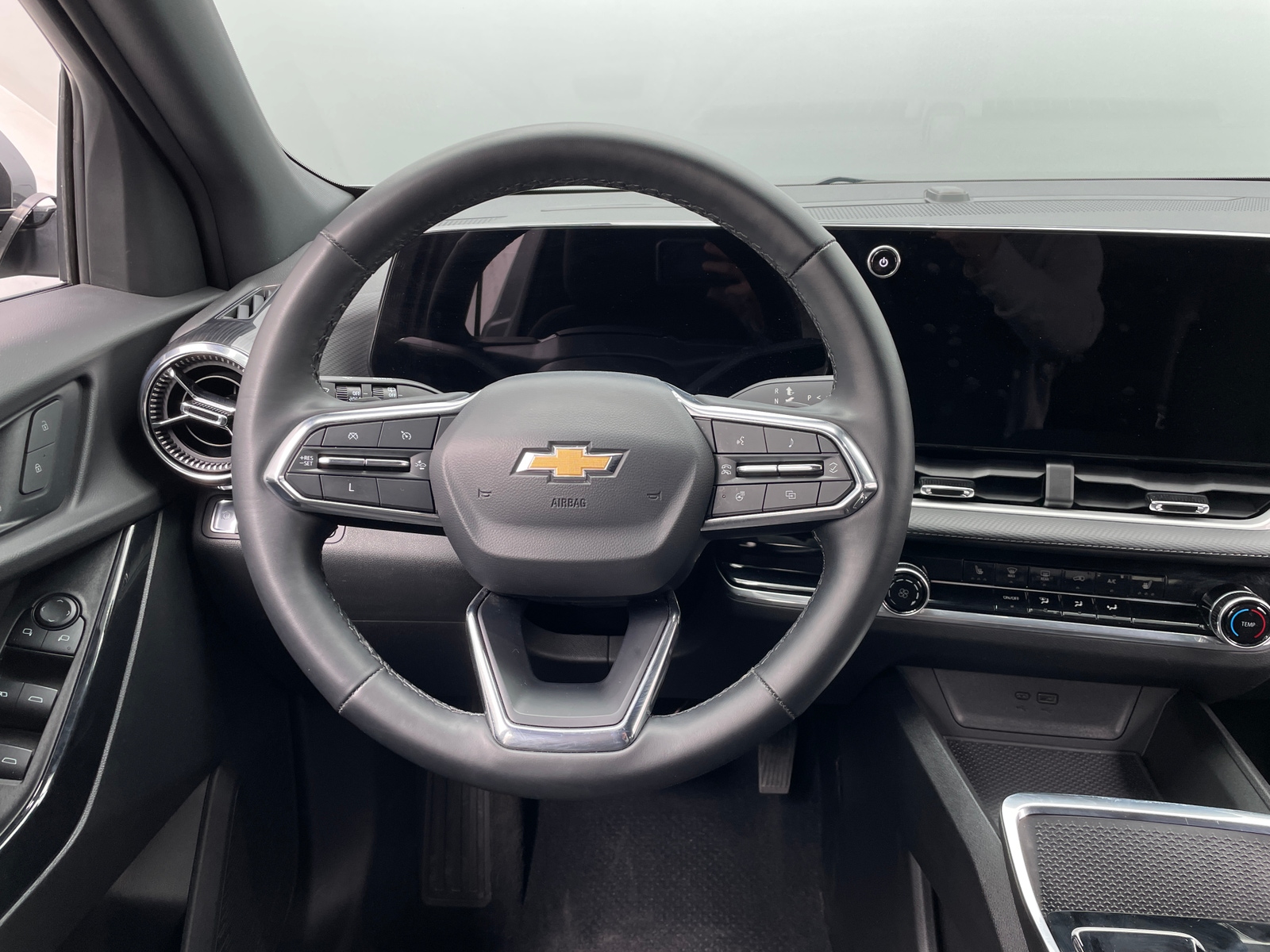 Thumbnail: 2025 Chevrolet Equinox - 5