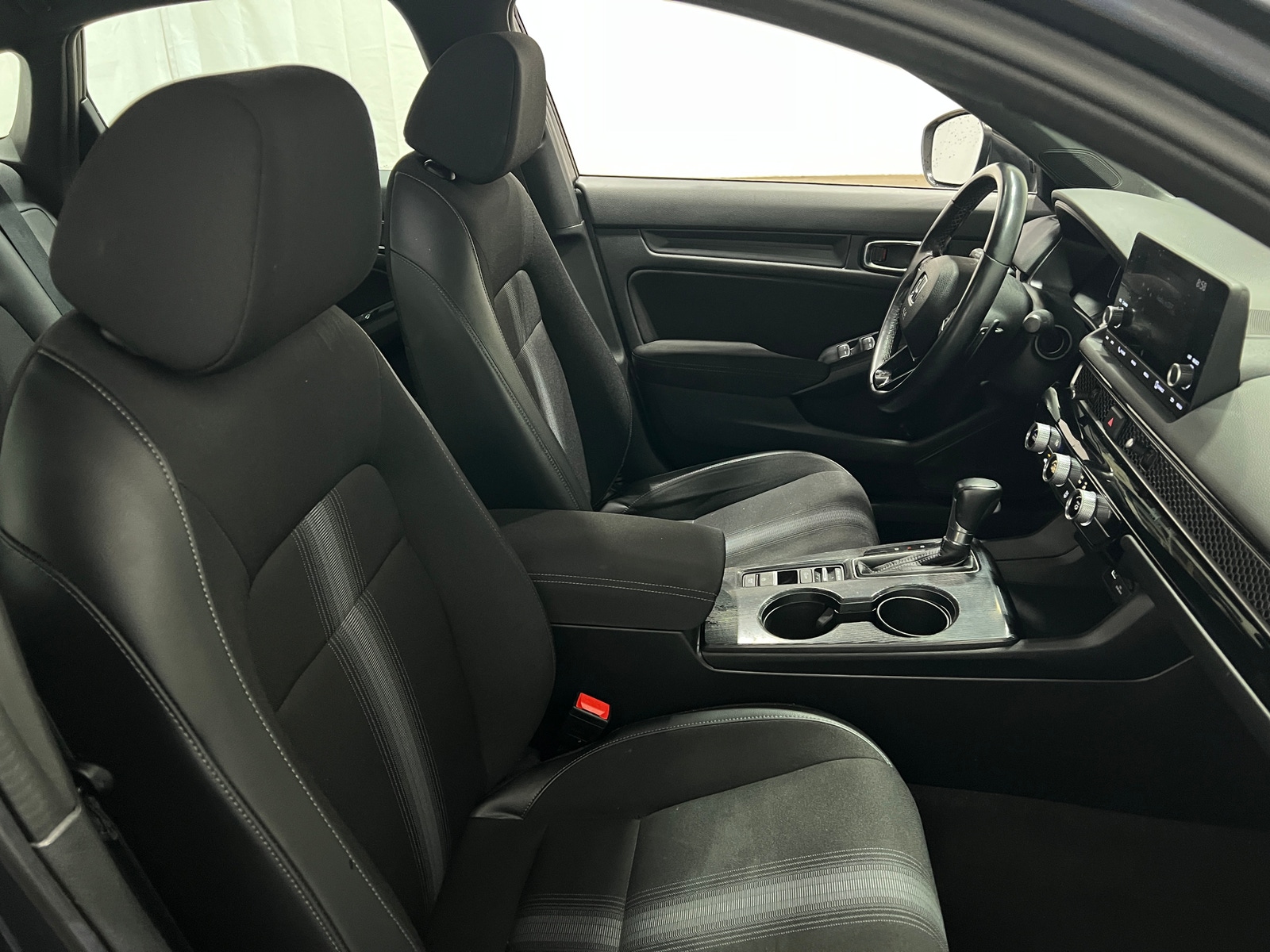 Thumbnail: 2022 Honda Civic - 2