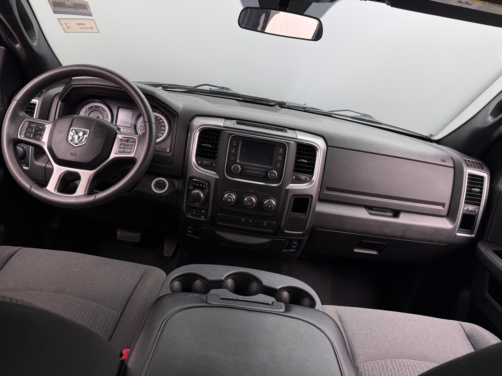 Thumbnail: 2021 RAM 1500 Classic - 3