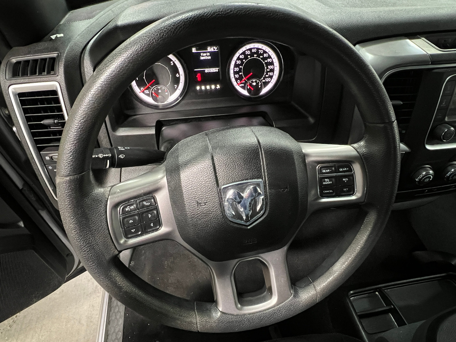 Thumbnail: 2021 RAM 1500 Classic - 5