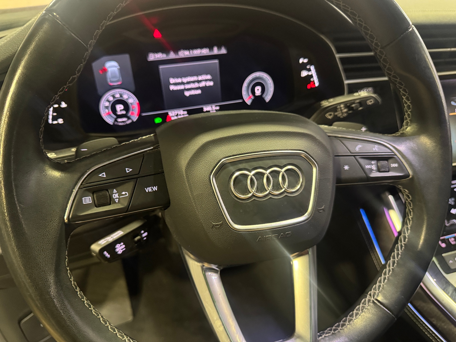 Thumbnail: 2023 Audi Q8 - 4