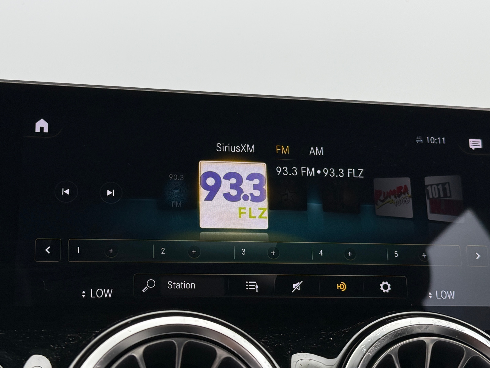 Thumbnail: 2021 Mercedes-Benz GLA - 3