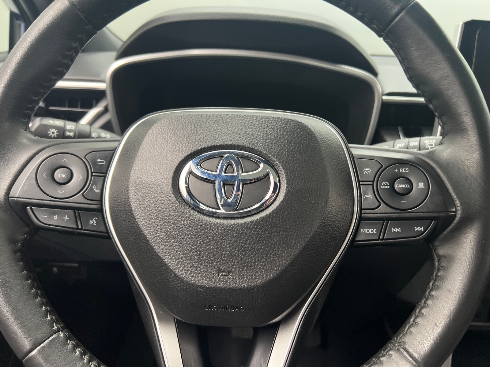 Thumbnail: 2024 Toyota Corolla Cross - 4