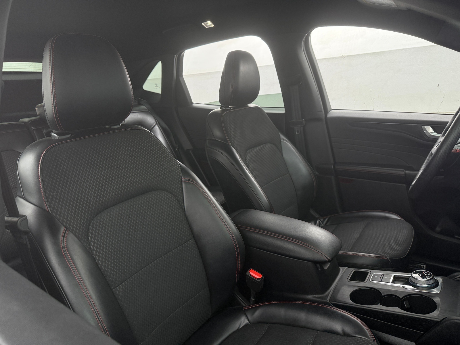 Thumbnail: 2023 Ford Escape - 2