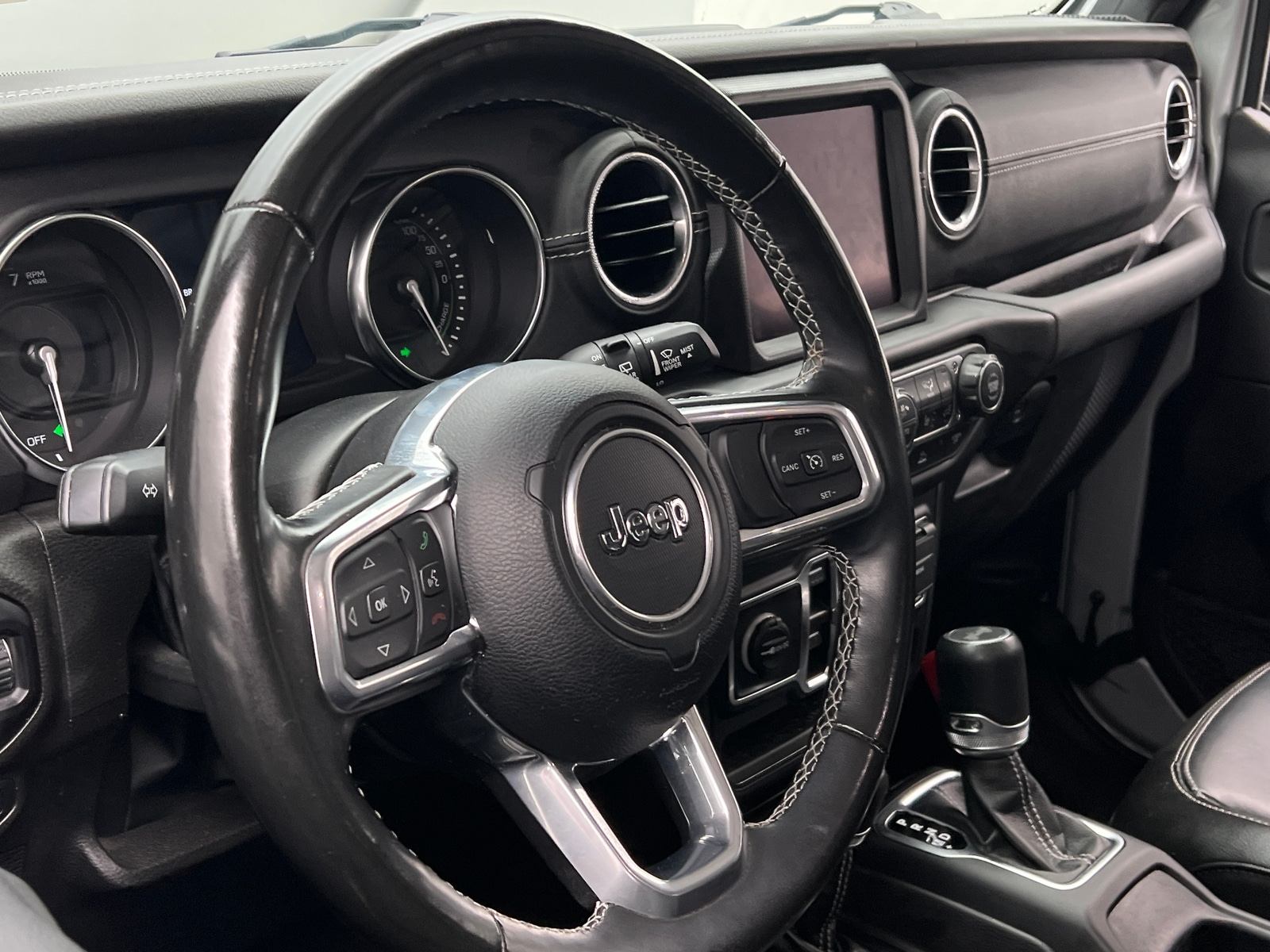Thumbnail: 2022 Jeep Wrangler - 4