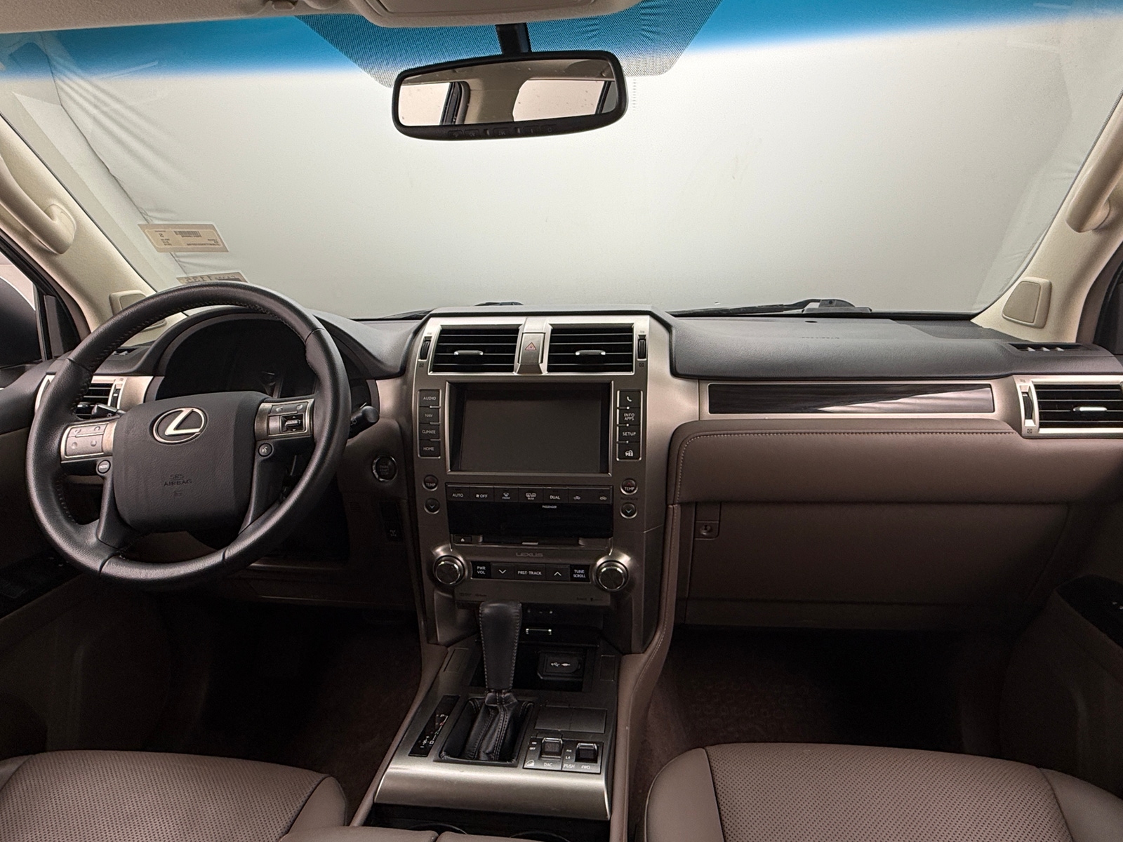 Thumbnail: 2016 Lexus GX - 2
