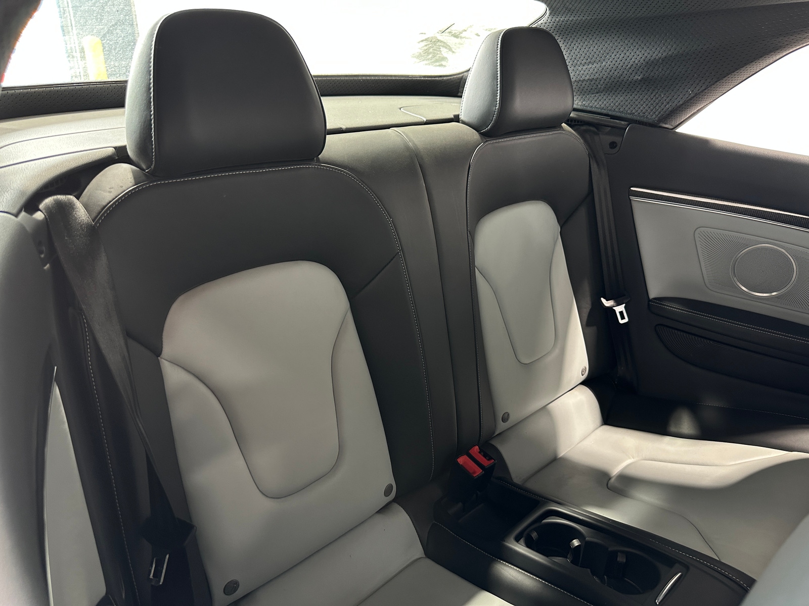 Thumbnail: 2012 Audi S5 - 5