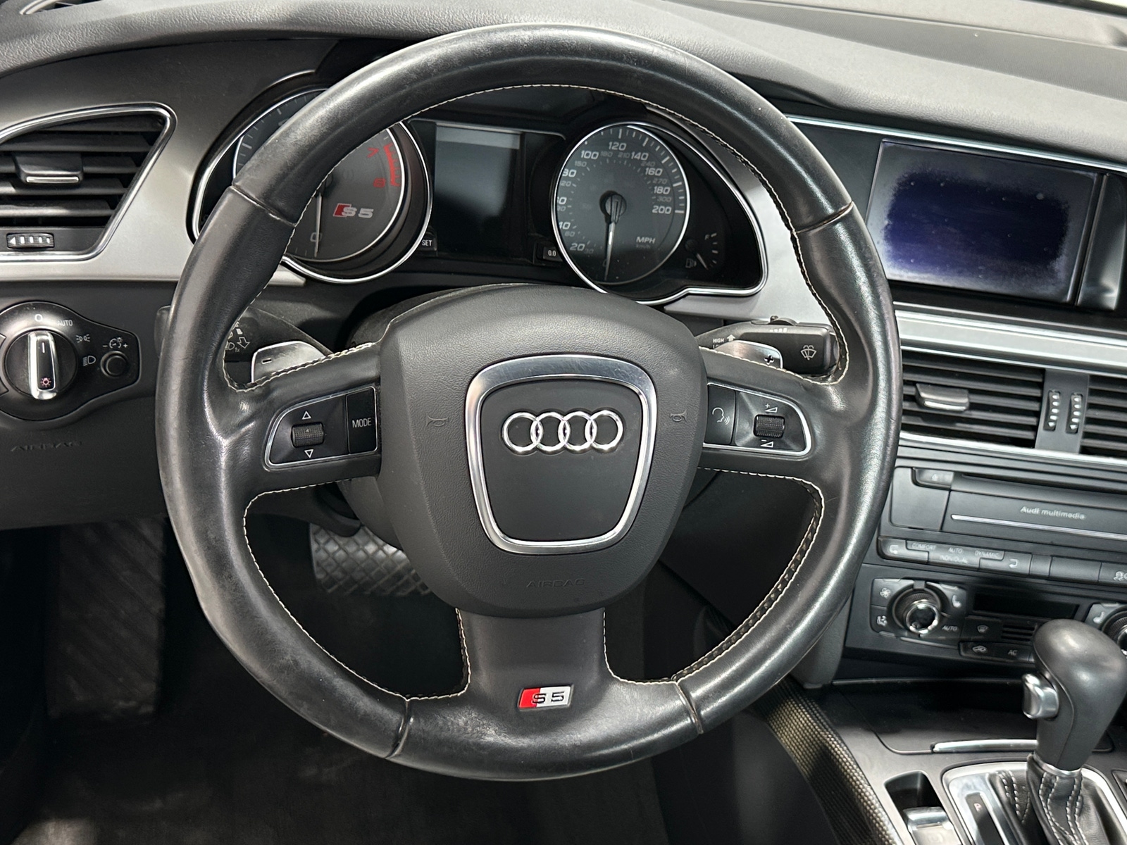Thumbnail: 2012 Audi S5 - 4