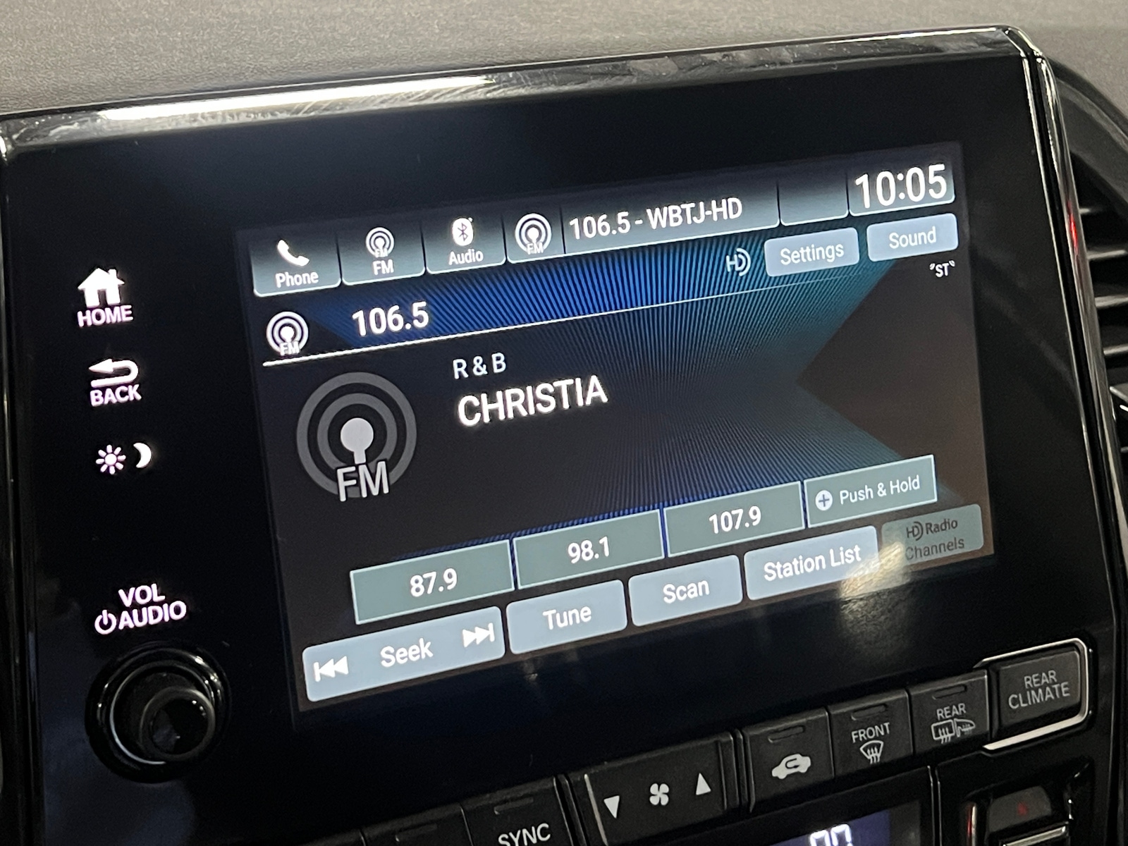 Thumbnail: 2023 Honda Odyssey - 3