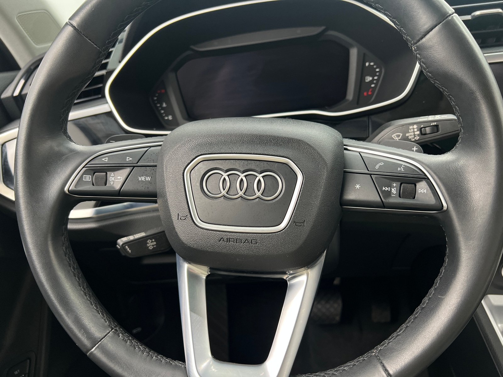 Thumbnail: 2022 Audi Q3 - 4