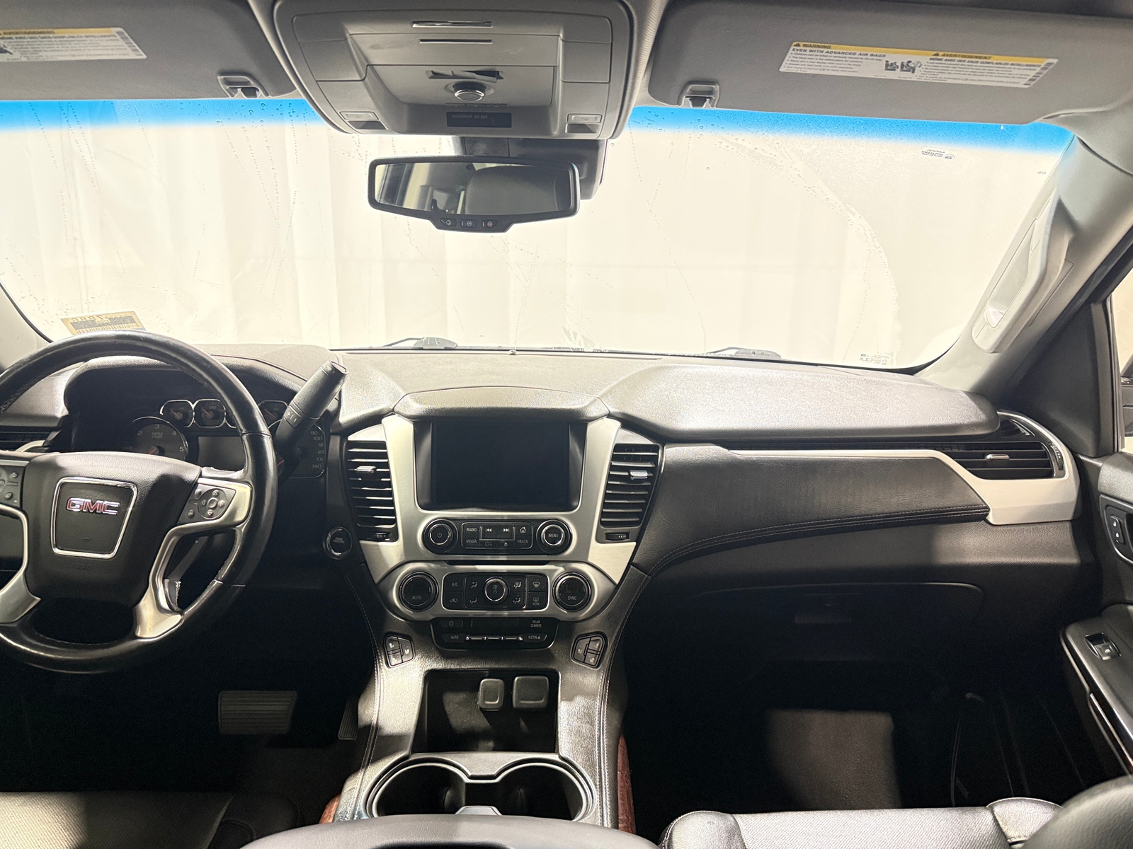 Thumbnail: 2019 GMC Yukon XL - 2