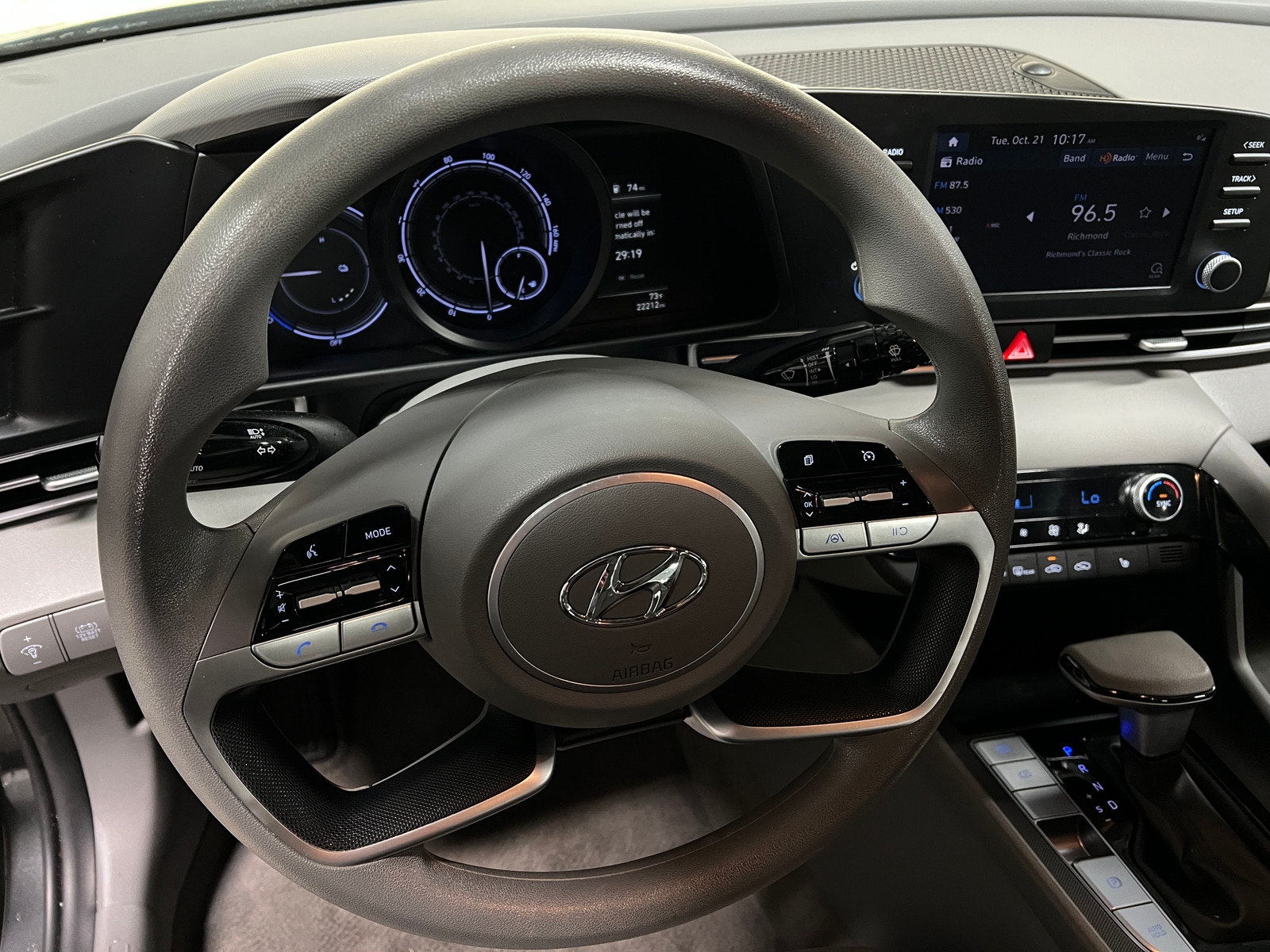 Thumbnail: 2023 Hyundai Elantra - 5