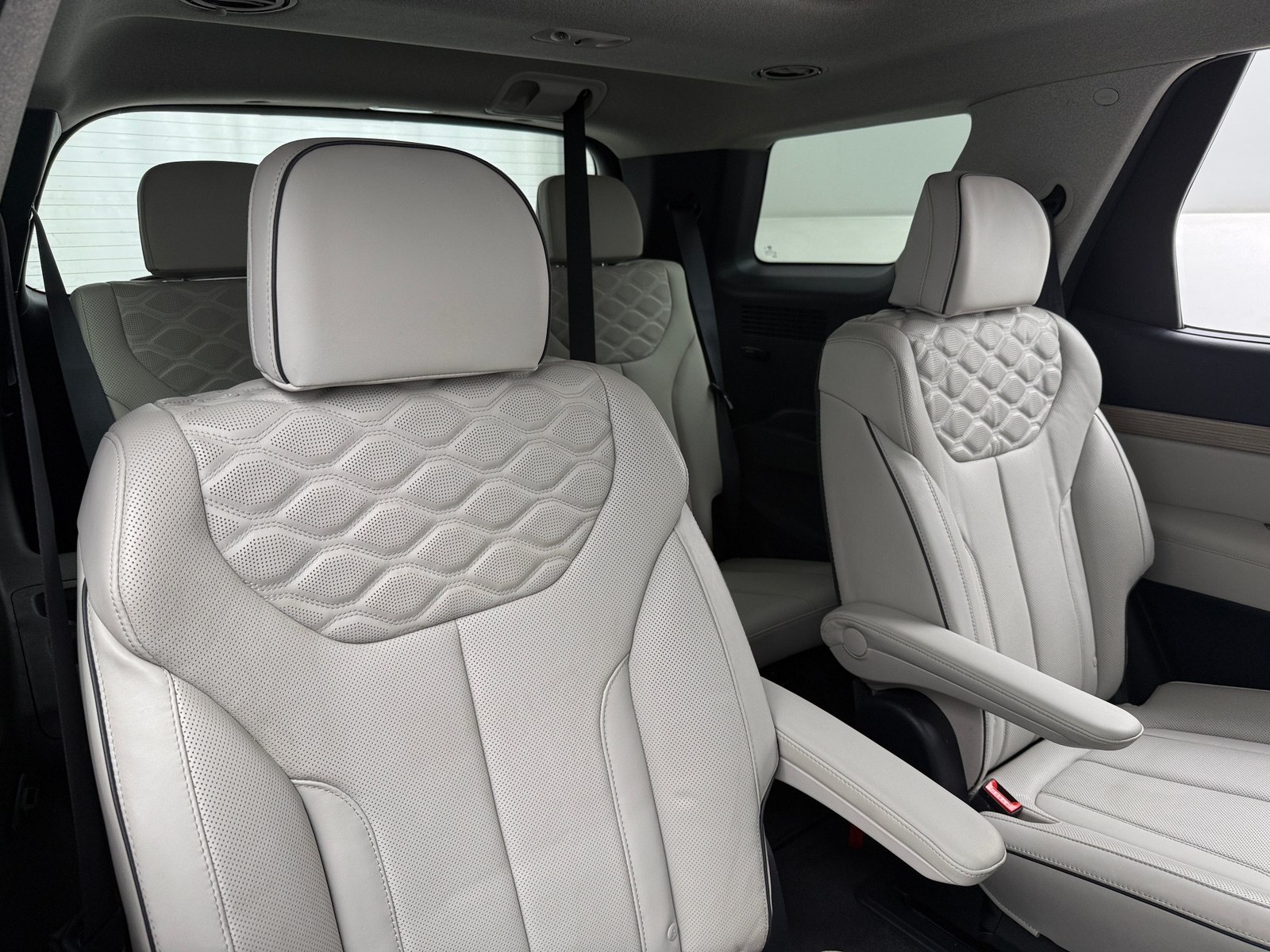 Thumbnail: 2022 Hyundai Palisade - 5