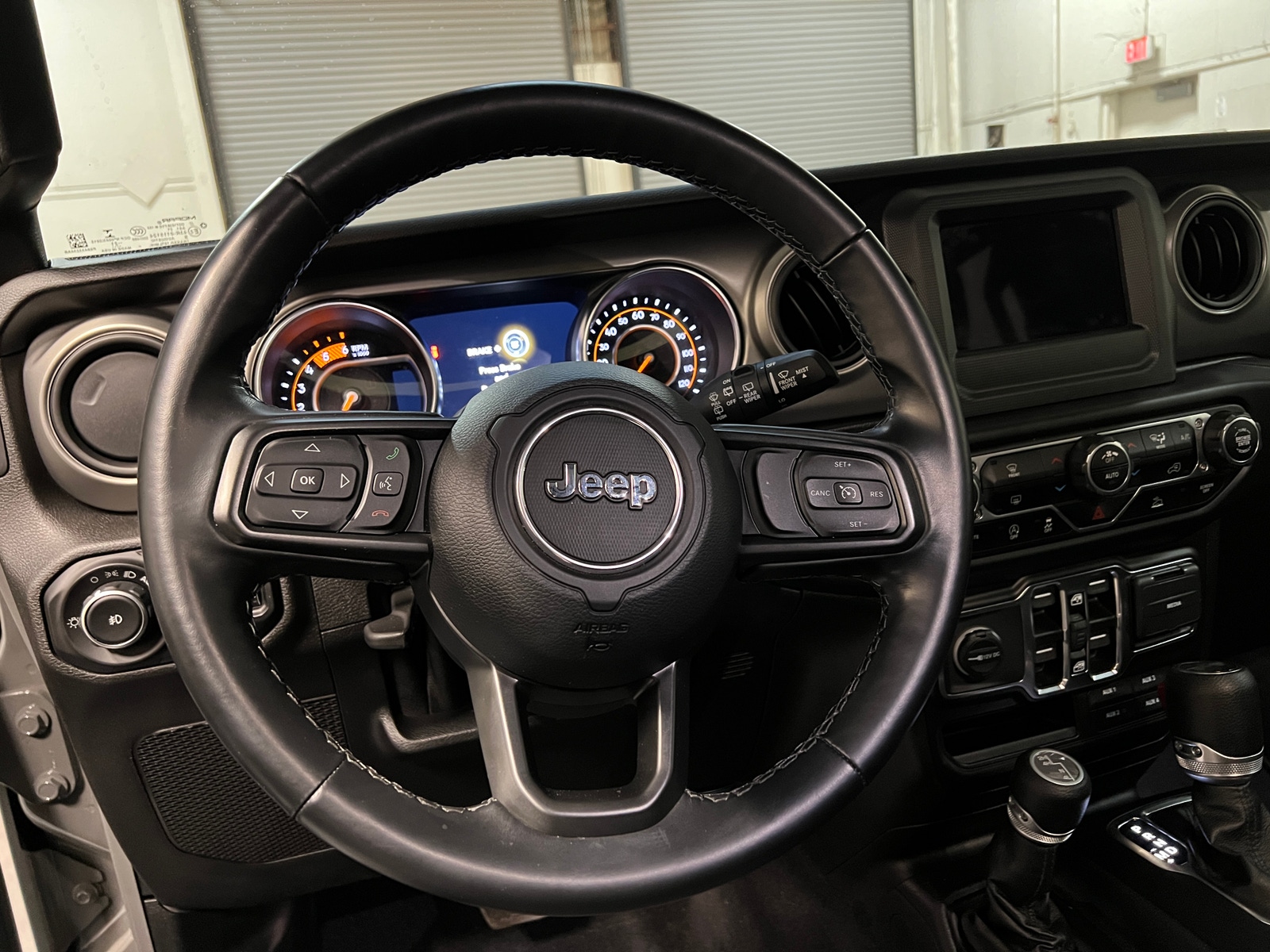 Thumbnail: 2021 Jeep Wrangler - 5