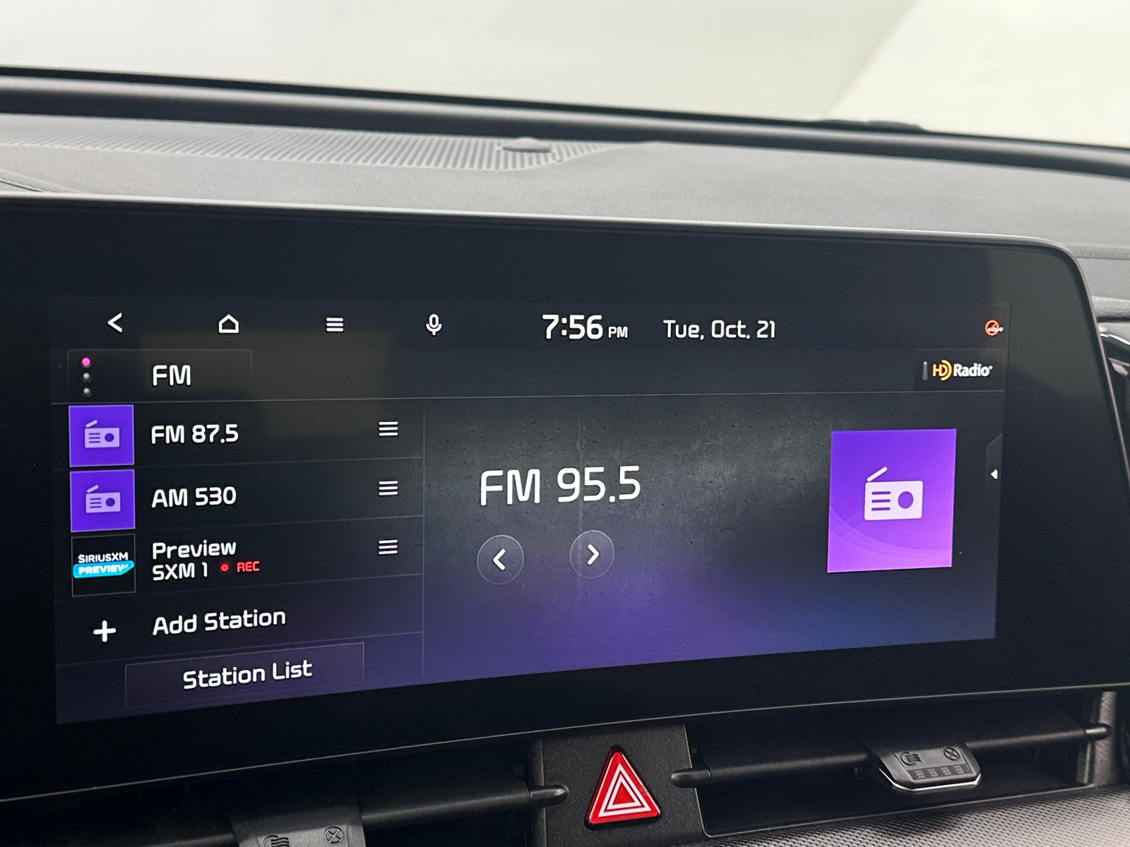 Thumbnail: 2023 Kia Sportage - 3