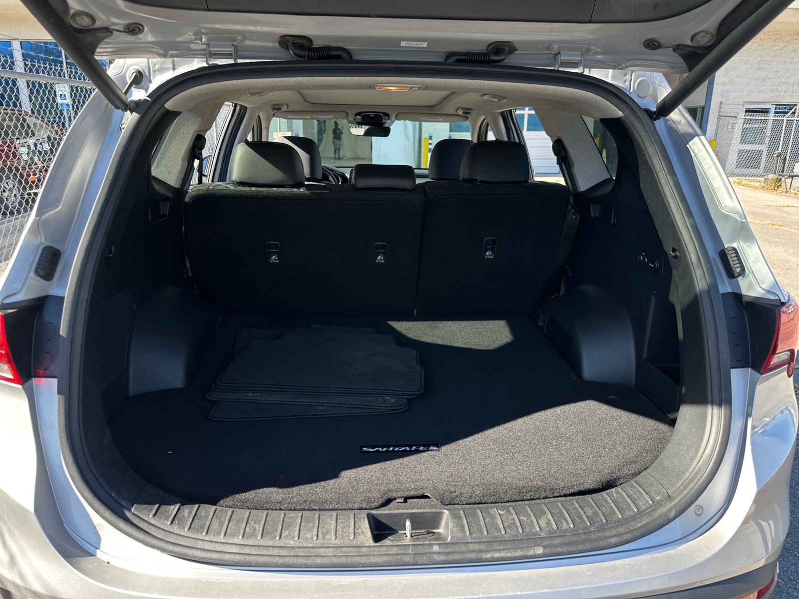 Thumbnail: 2021 Hyundai Santa Fe - 6