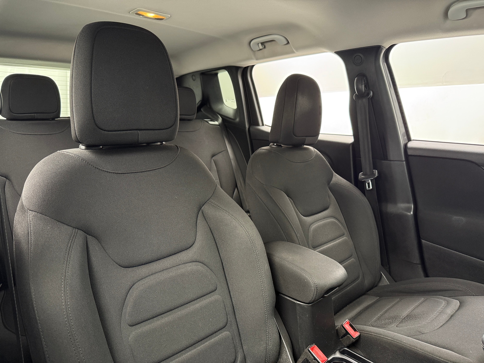 Thumbnail: 2018 Jeep Renegade - 2