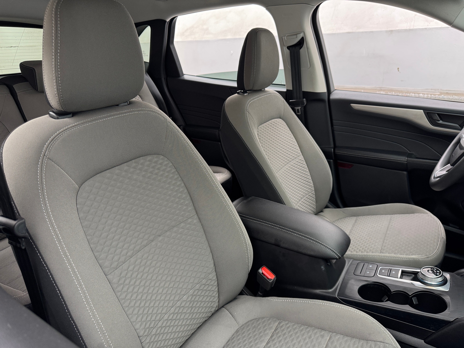 Thumbnail: 2022 Ford Escape - 2