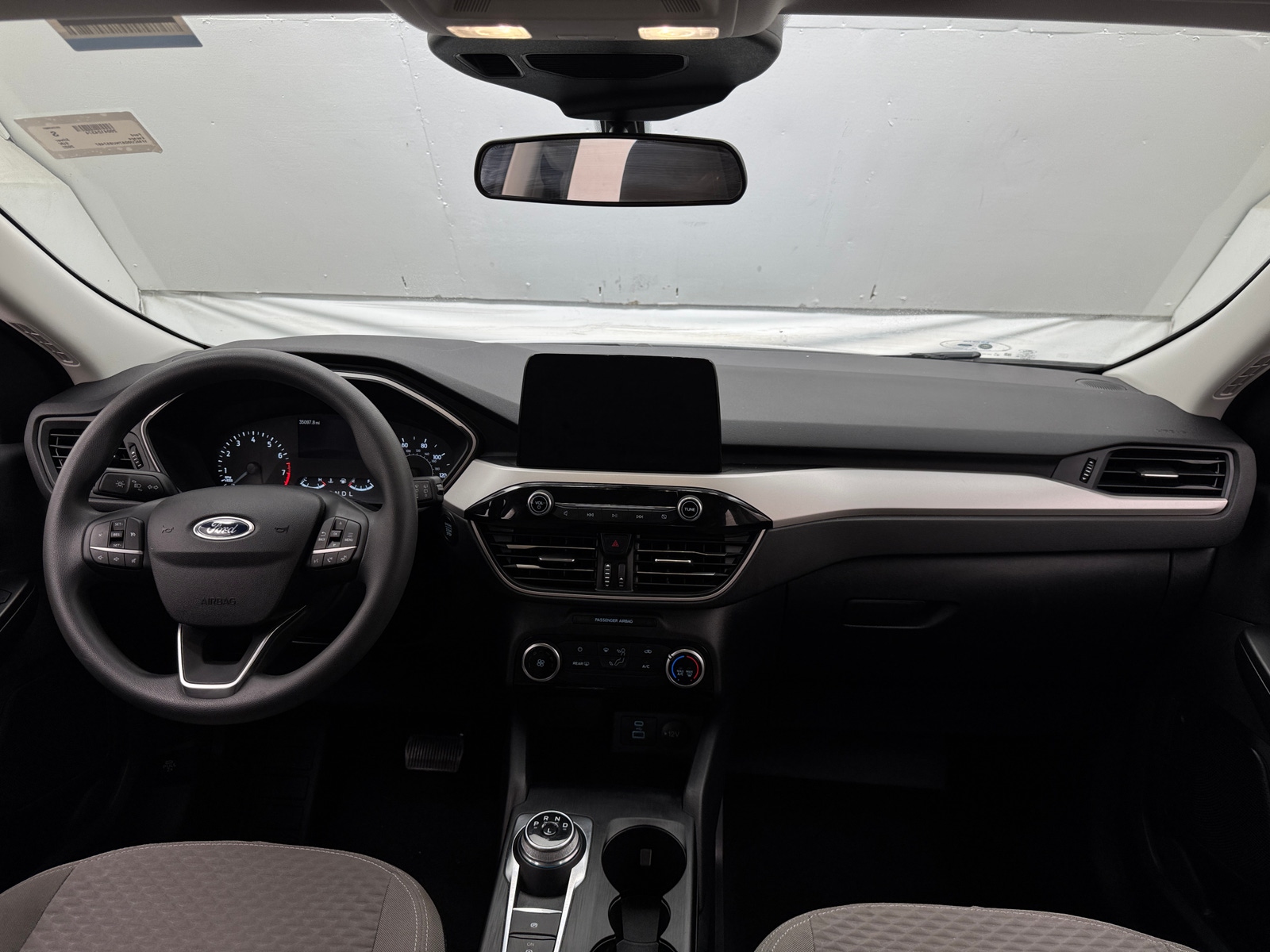 Thumbnail: 2022 Ford Escape - 3